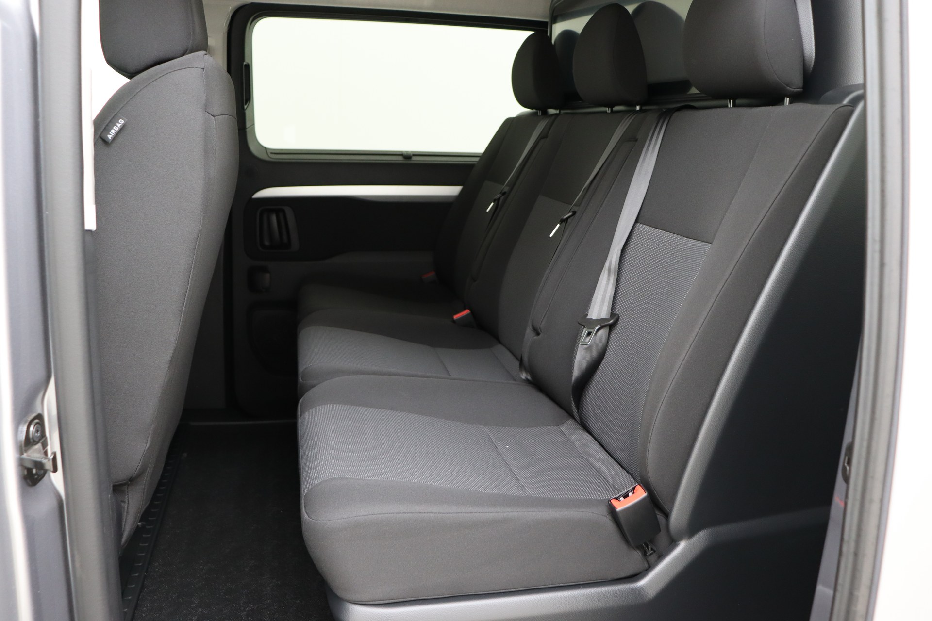 PEUGEOT E-EXPERT 75 kWh 136ch Long Double Cabine