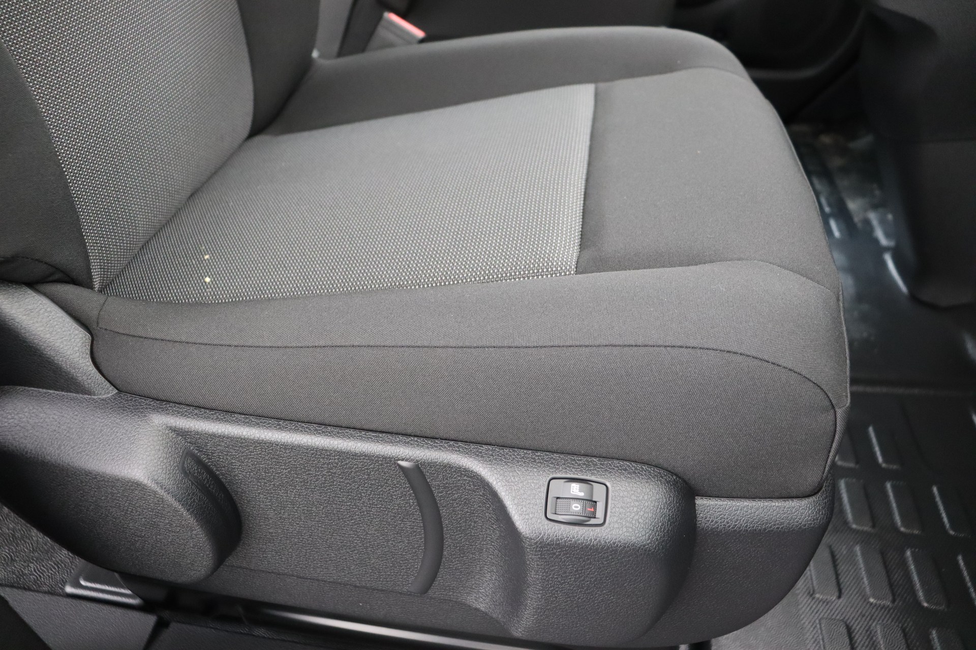 PEUGEOT E-EXPERT 75 kWh 136ch Long Double Cabine