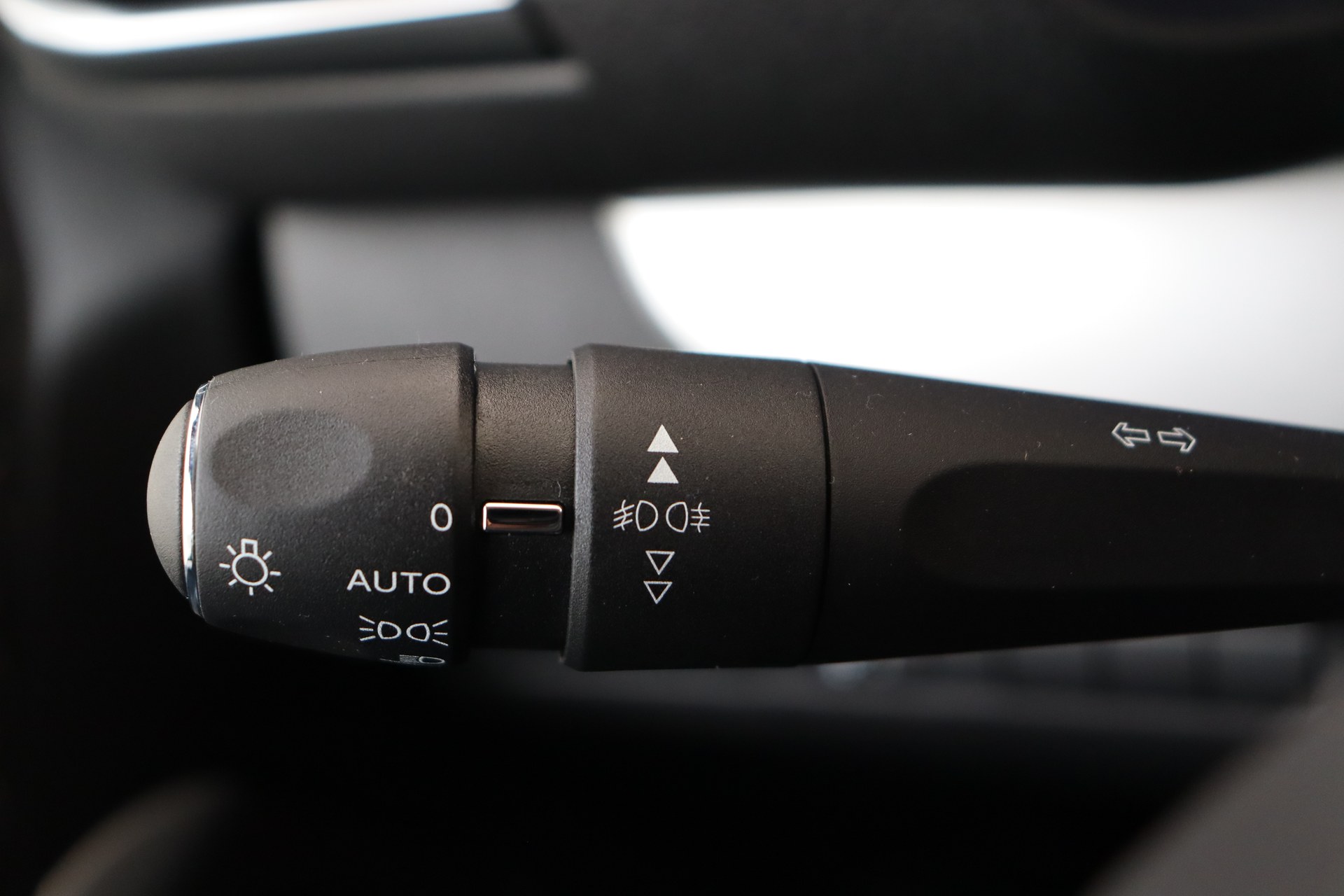 PEUGEOT E-EXPERT 75 kWh 136ch Long Double Cabine