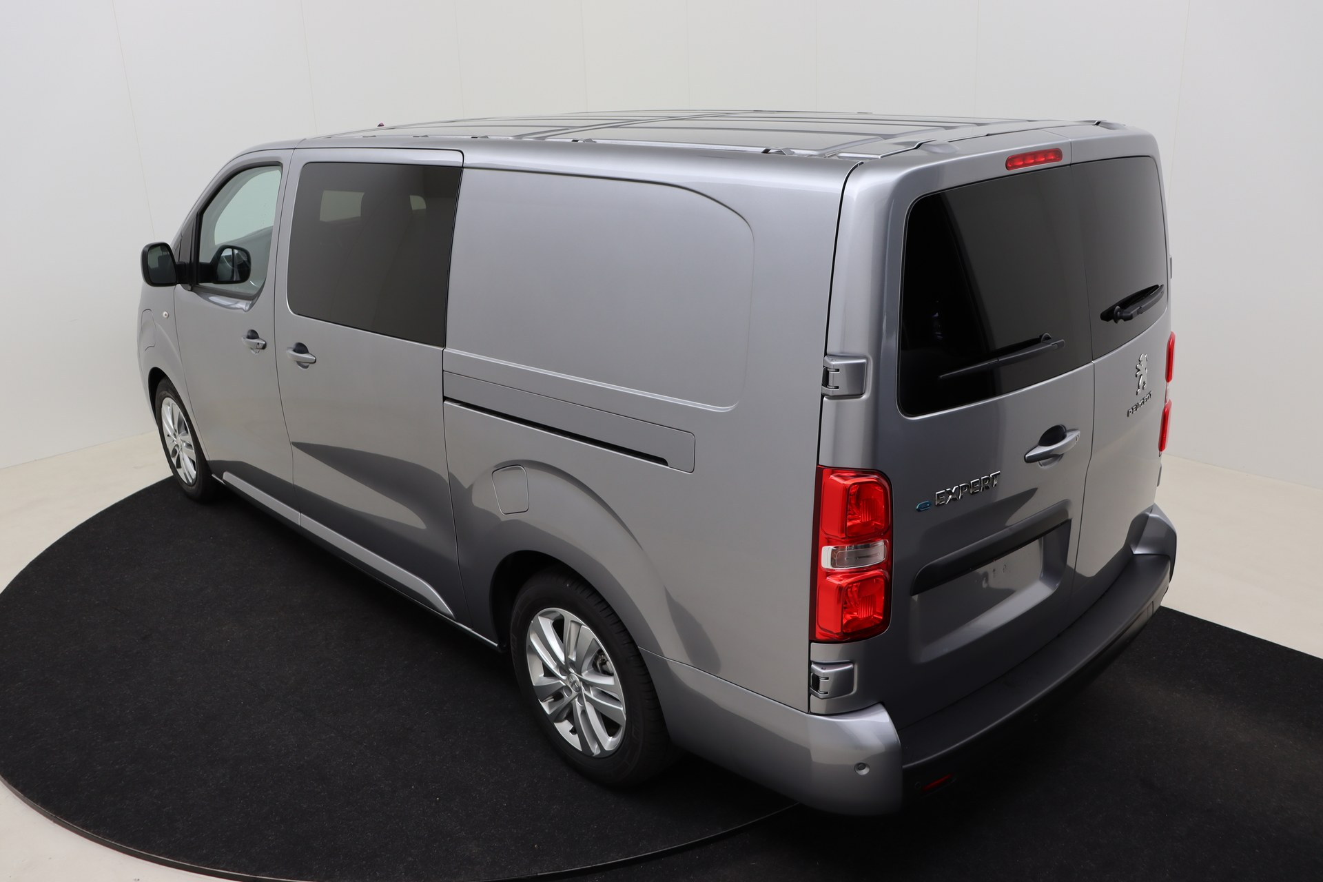 PEUGEOT E-EXPERT 75 kWh 136ch Long Double Cabine