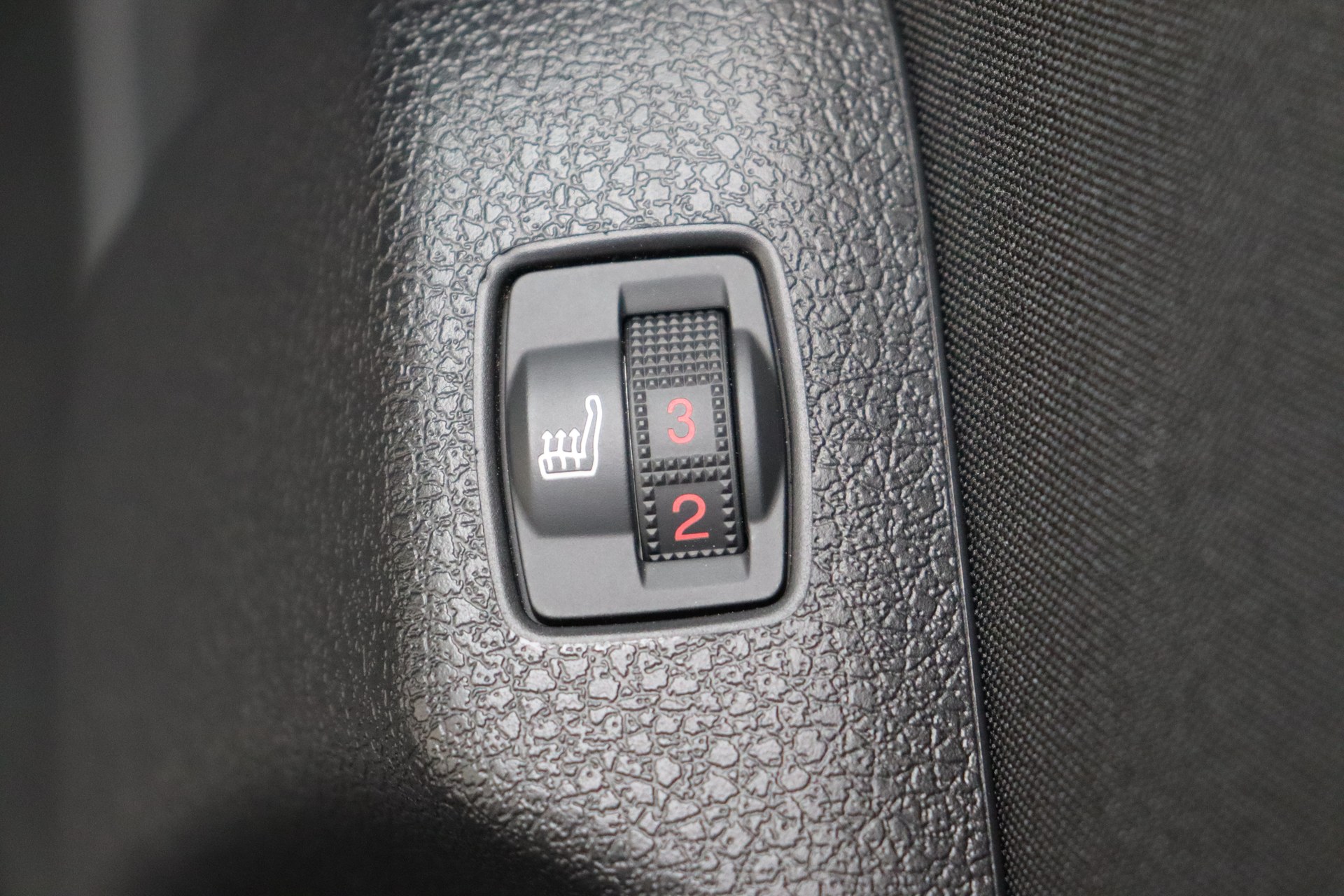 PEUGEOT E-EXPERT 75 kWh 136ch Long Double Cabine