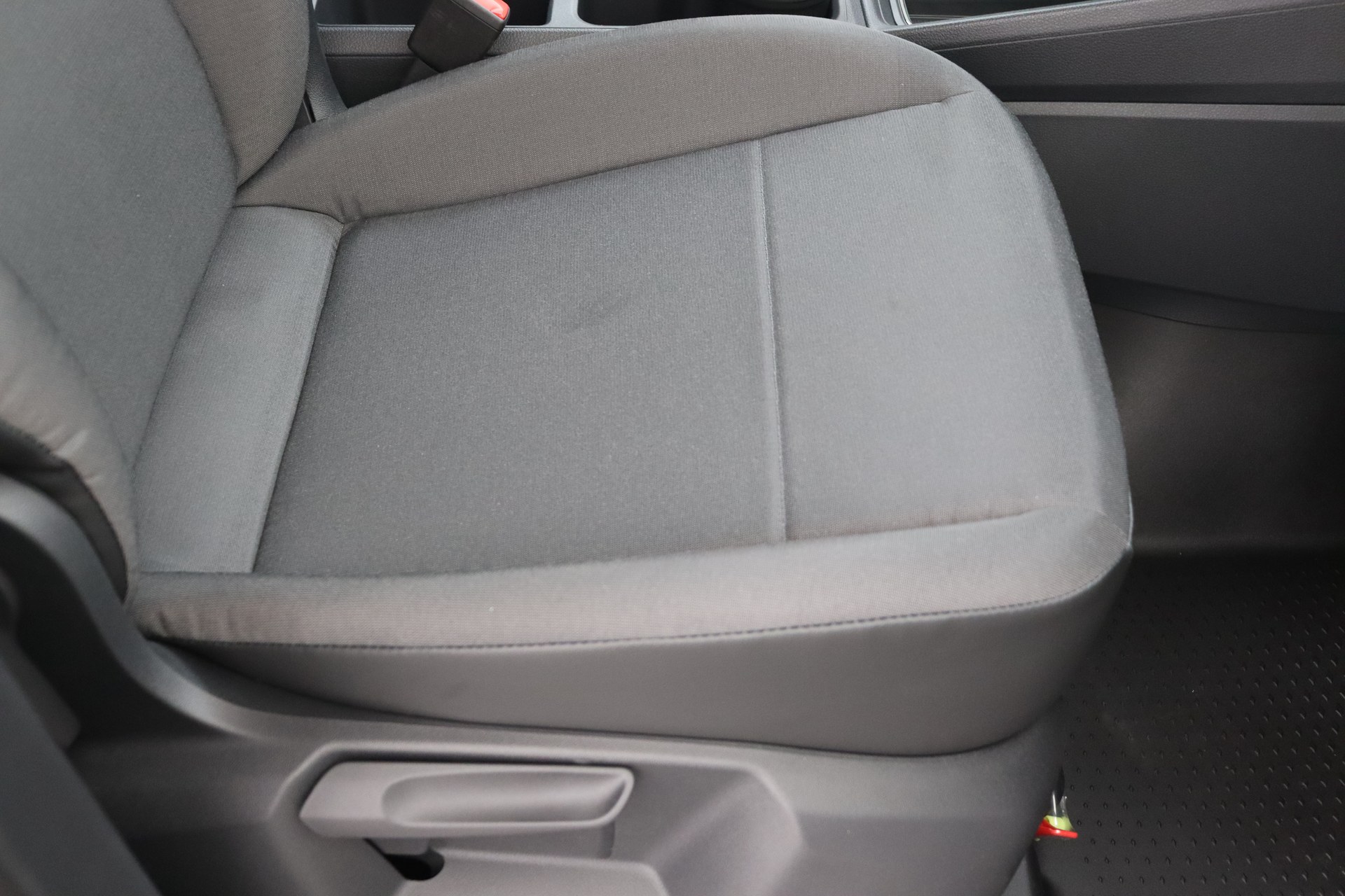 VOLKSWAGEN CADDY 2.0 TDI 122ch DSG 7 Cargo SWB