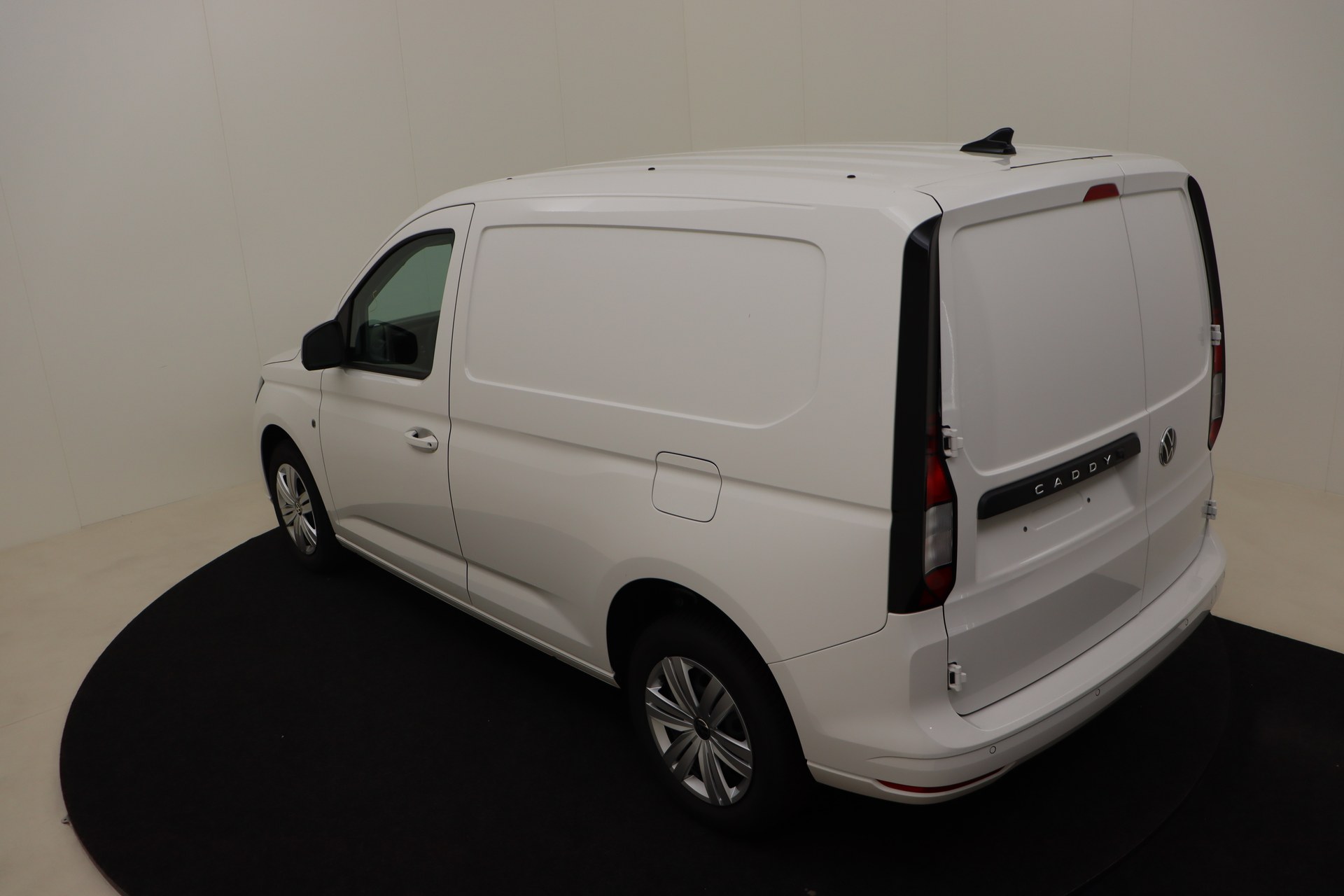 VOLKSWAGEN CADDY 2.0 TDI 122ch DSG 7 Cargo SWB