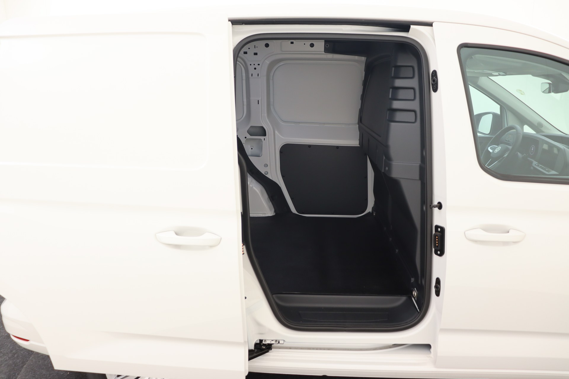 VOLKSWAGEN CADDY 2.0 TDI 122ch DSG 7 Cargo SWB