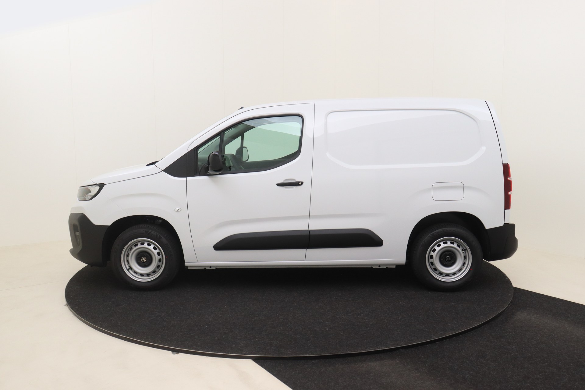 CITROEN BERLINGO 1.5 BlueHDi 100ch S&S Man.6 NEW Van Maat M Light