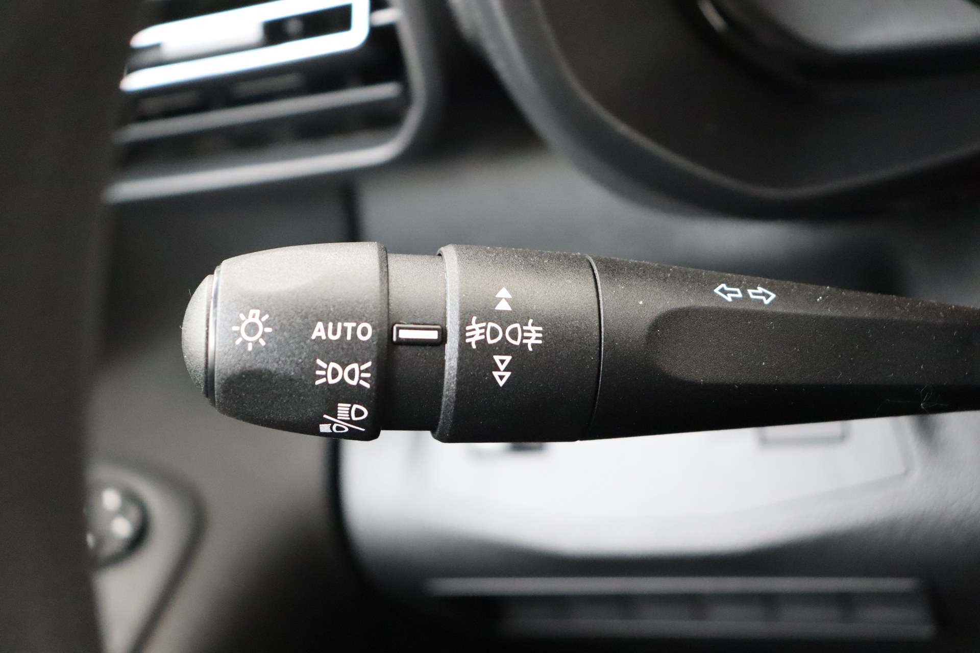 CITROEN BERLINGO 1.5 BlueHDi 100ch S&S Man.6 NEW Van Maat M Light