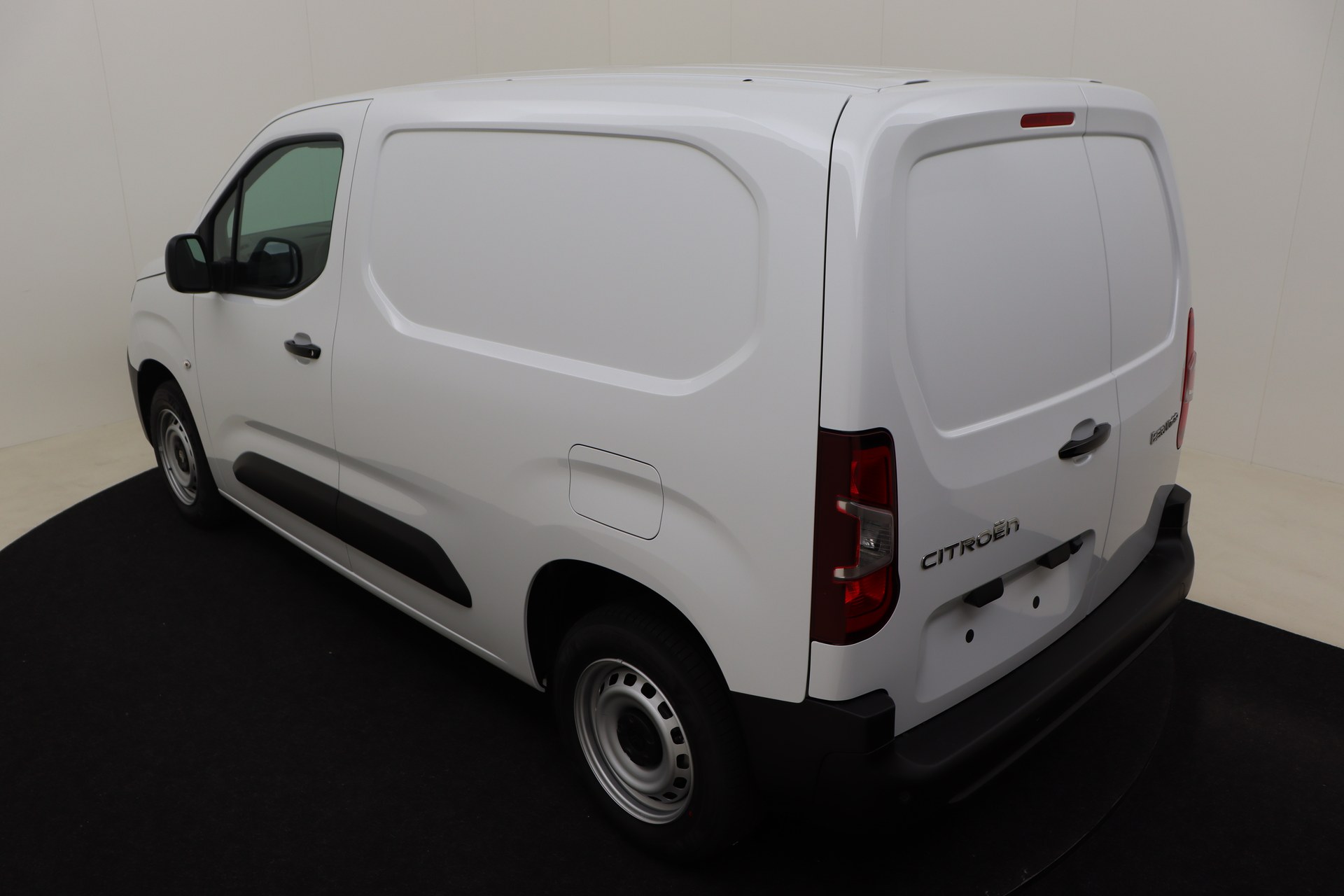 CITROEN BERLINGO 1.5 BlueHDi 100ch S&S Man.6 NEW Van Maat M Light