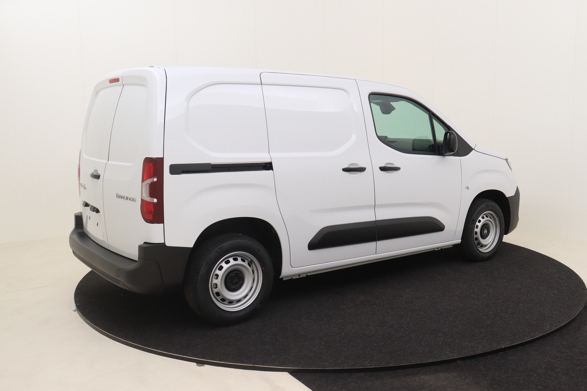 CITROEN BERLINGO 1.5 BlueHDi 100ch S&S Man.6 NEW Van Maat M Light