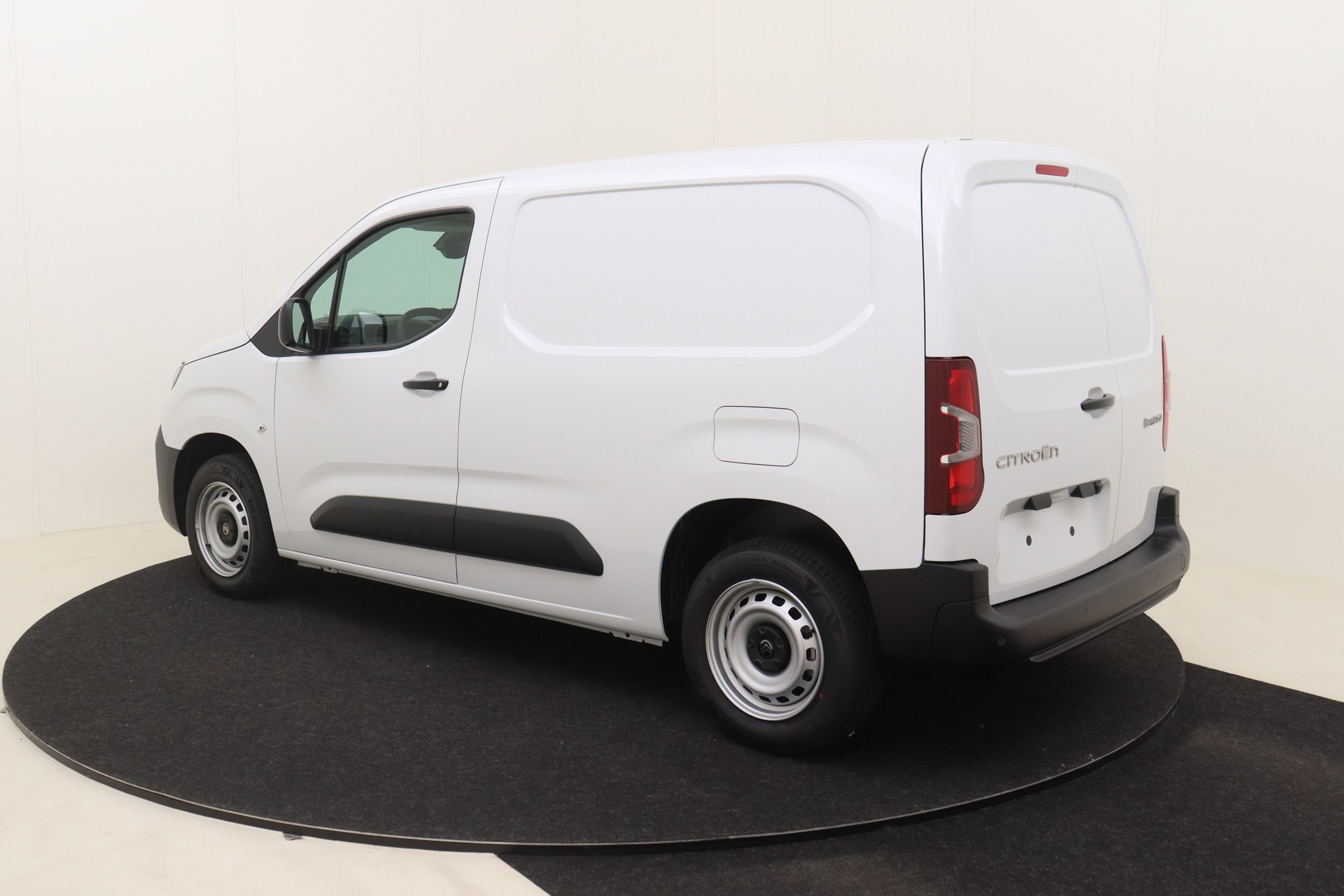 CITROEN BERLINGO 1.5 BlueHDi 100ch S&S Man.6 NEW Van Maat M Light