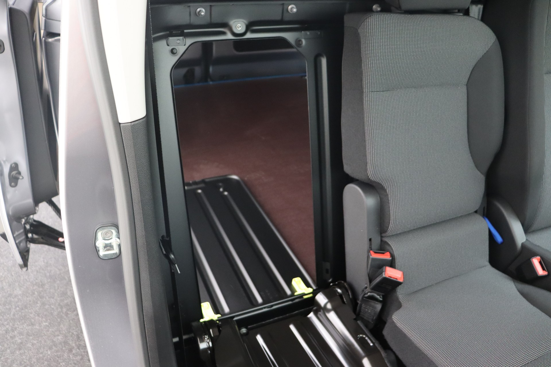 OPEL COMBO 1.5 Turbo D 100ch S/S MT6 NEW Cargo L1H1 Light