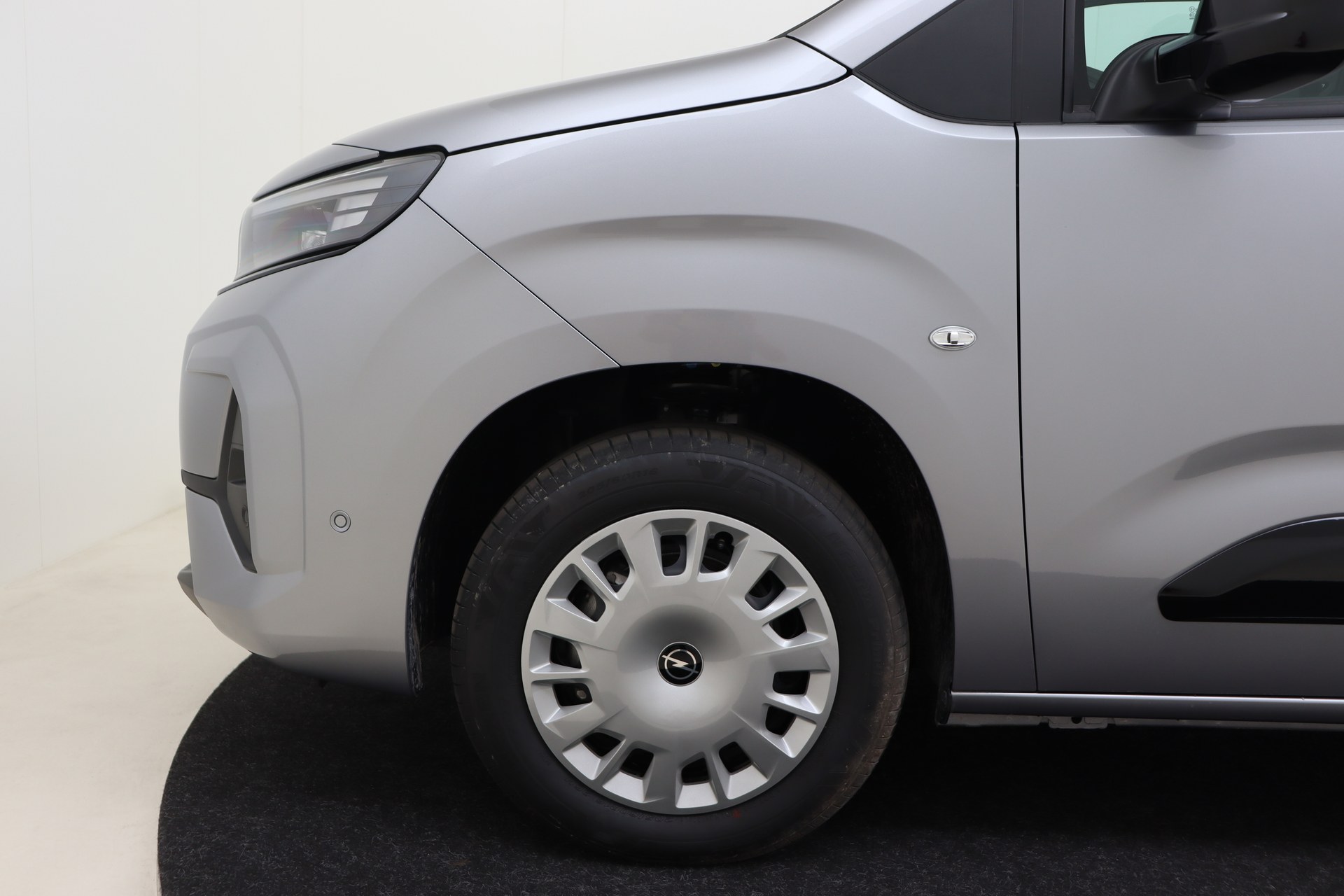 OPEL COMBO 1.5 Turbo D 100ch S/S MT6 NEW Cargo L1H1 Light