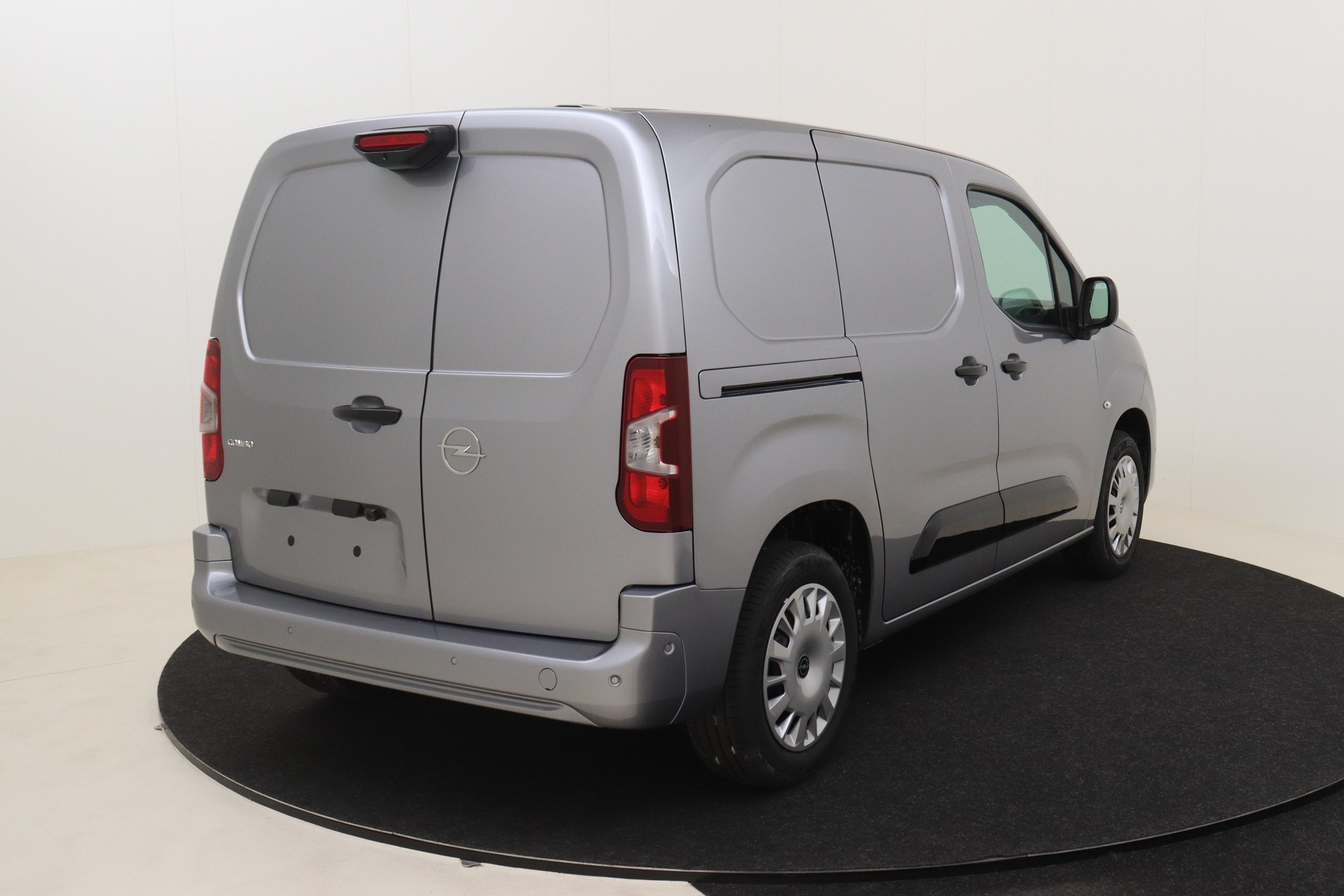 OPEL COMBO 1.5 Turbo D 100ch S/S MT6 NEW Cargo L1H1 Light