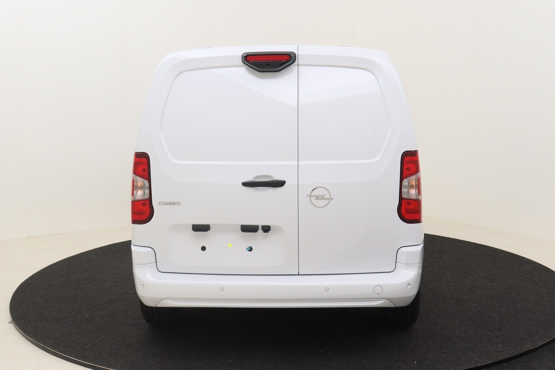 OPEL COMBO 1.5 Turbo D 100ch S/S MT6 NEW Cargo L1H1 Light