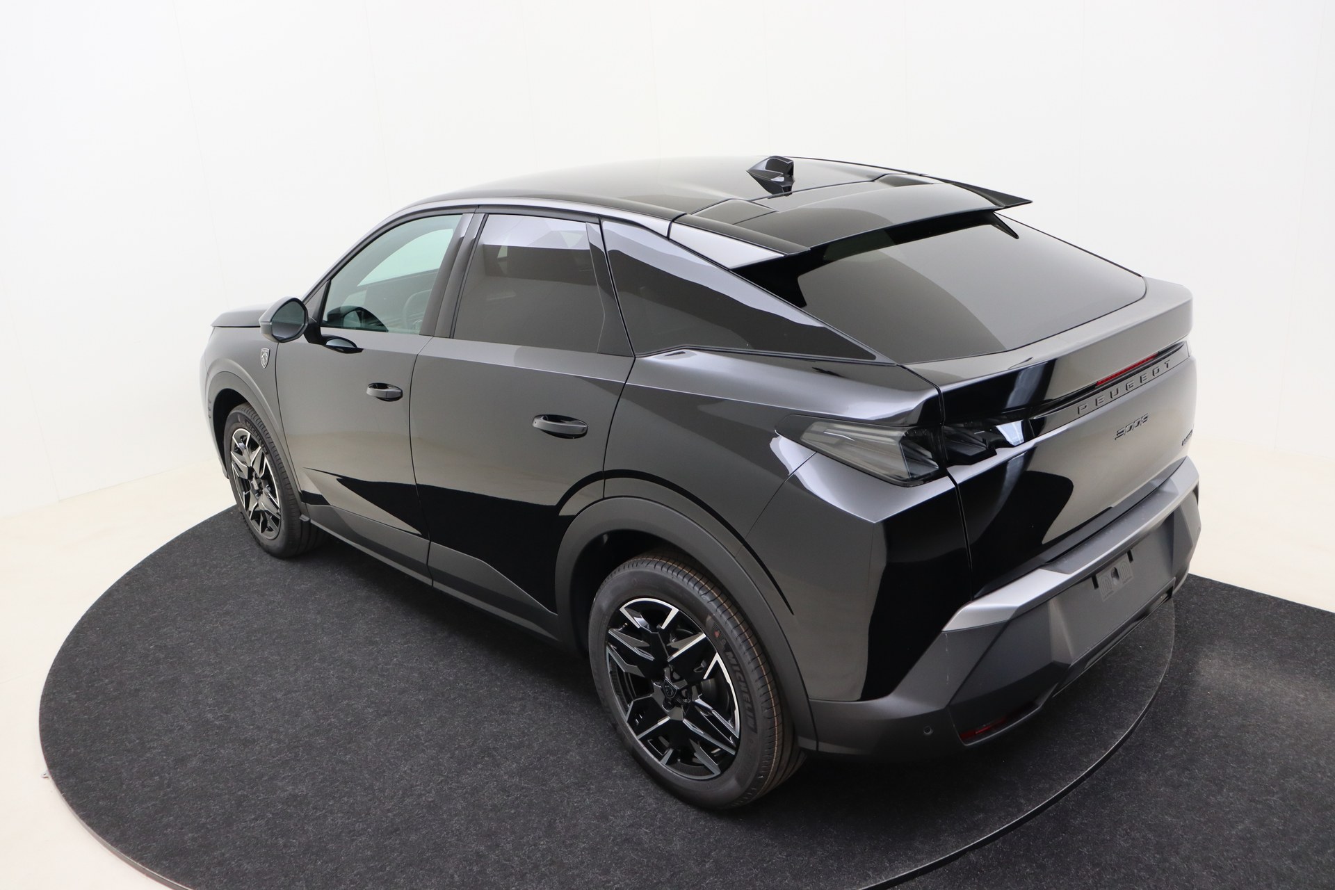 PEUGEOT 3008 Hybrid 145ch e-DSC6 GT