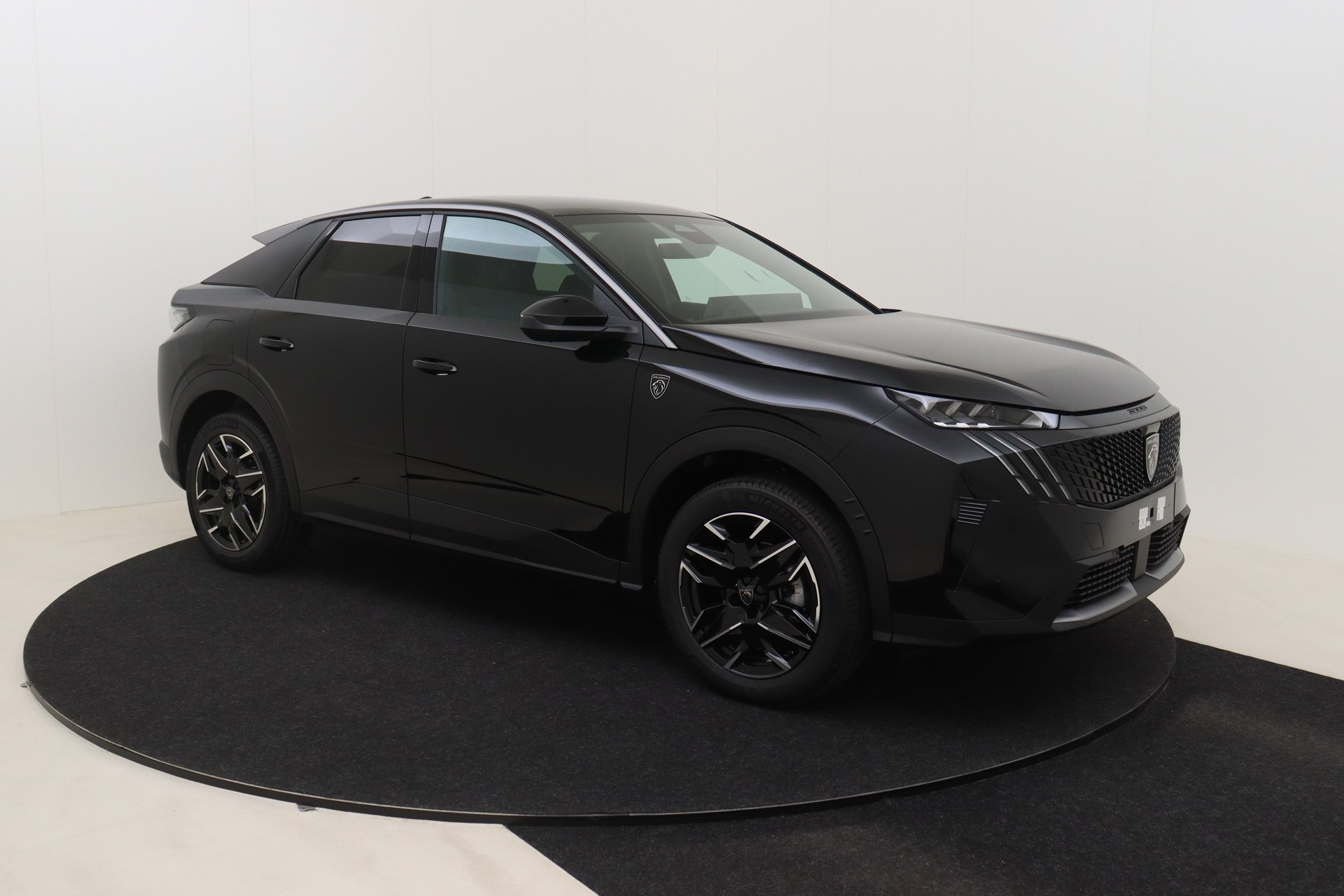 PEUGEOT 3008 Hybrid 145ch e-DSC6 GT