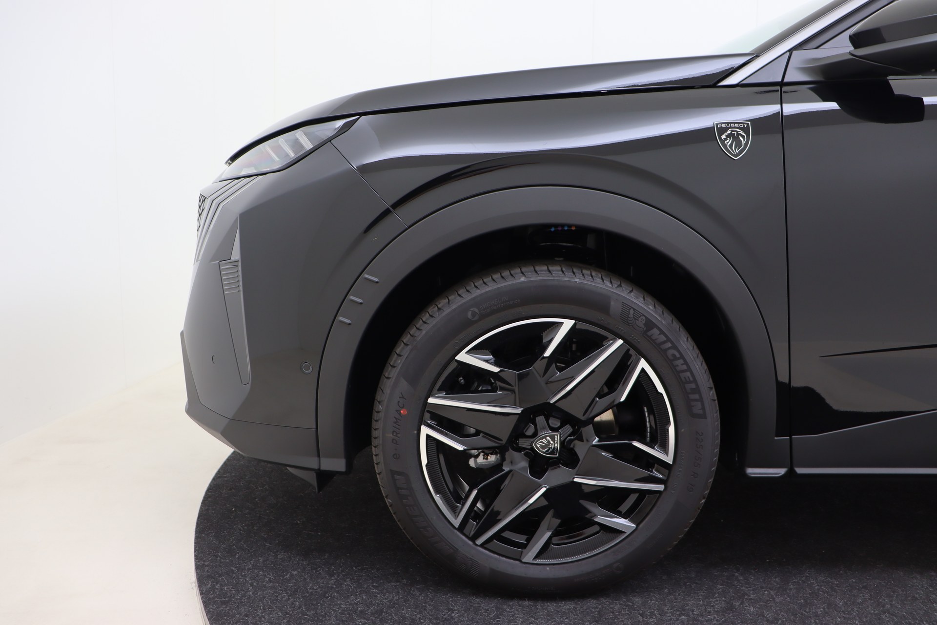 PEUGEOT 3008 Hybrid 145ch e-DSC6 GT