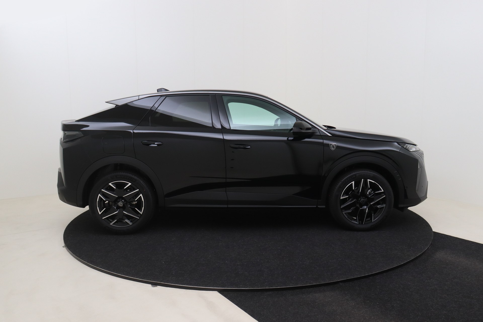PEUGEOT 3008 Hybrid 145ch e-DSC6 GT