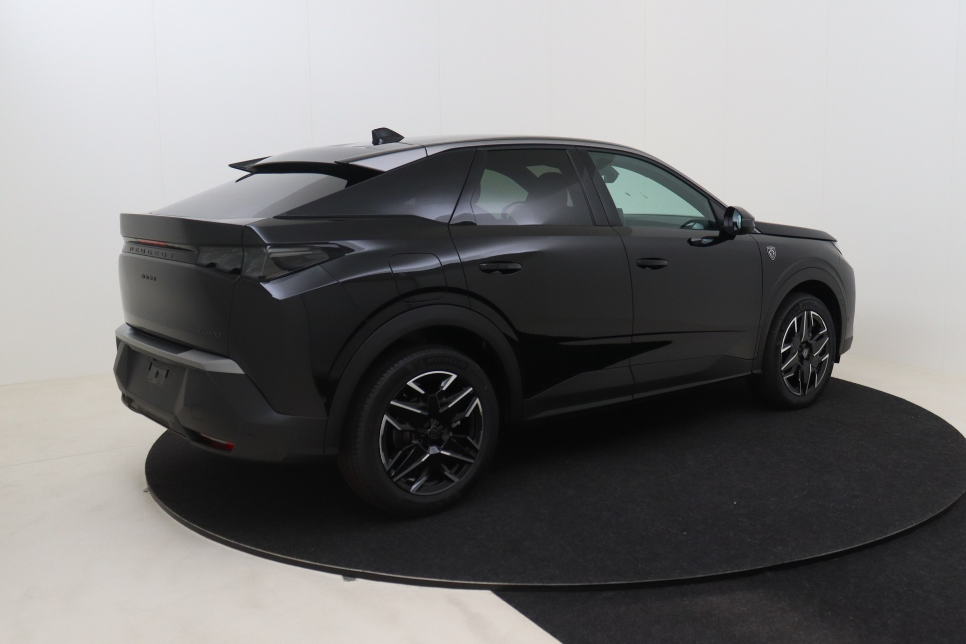 PEUGEOT 3008 Hybrid 145ch e-DSC6 GT