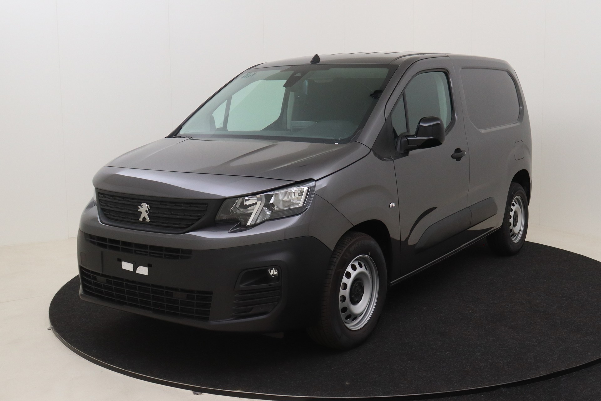 PEUGEOT E-PARTNER 50 KWh Standard Heavy