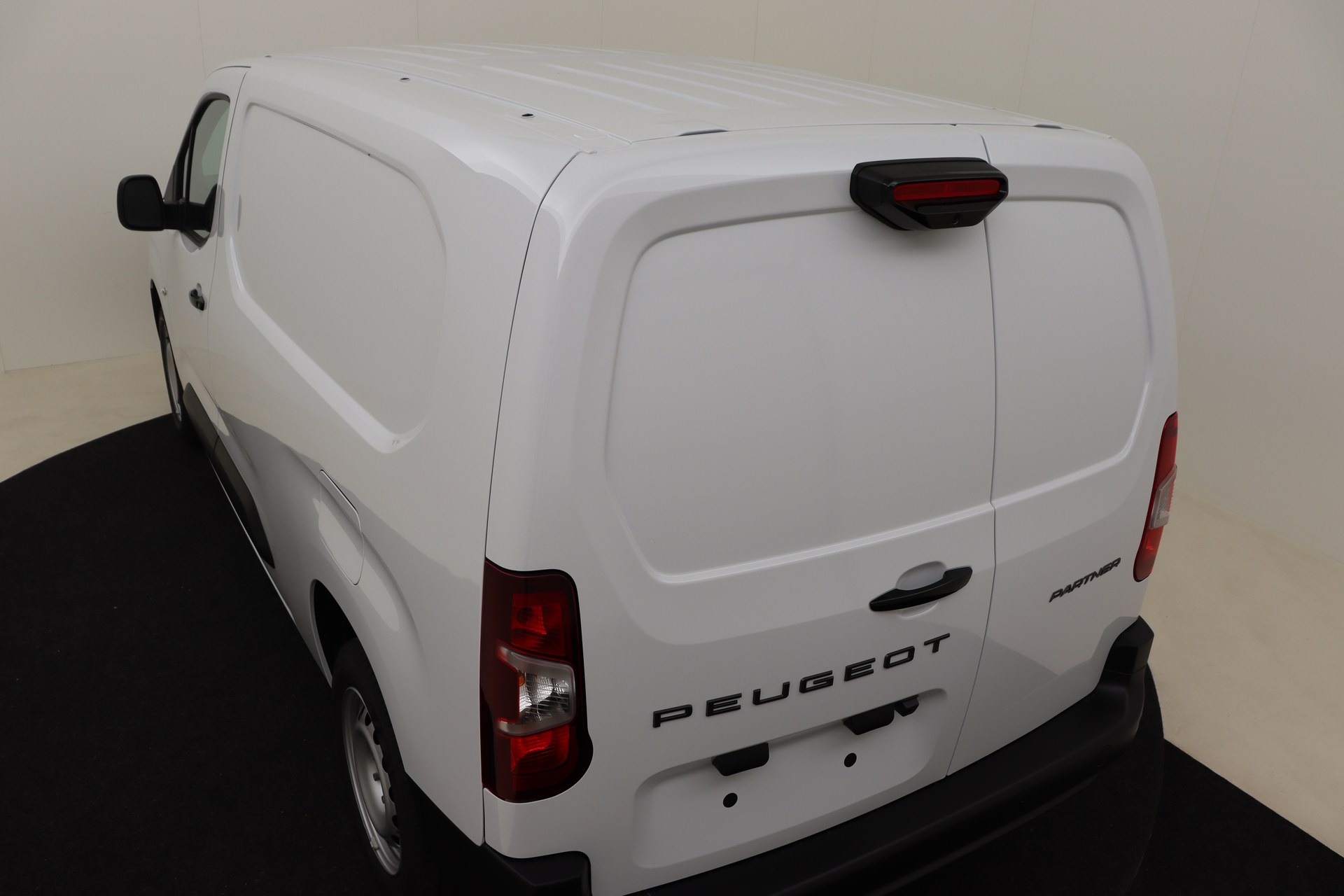 PEUGEOT PARTNER 1.5 BlueHDi 130ch S&S EAT8 Long Heavy