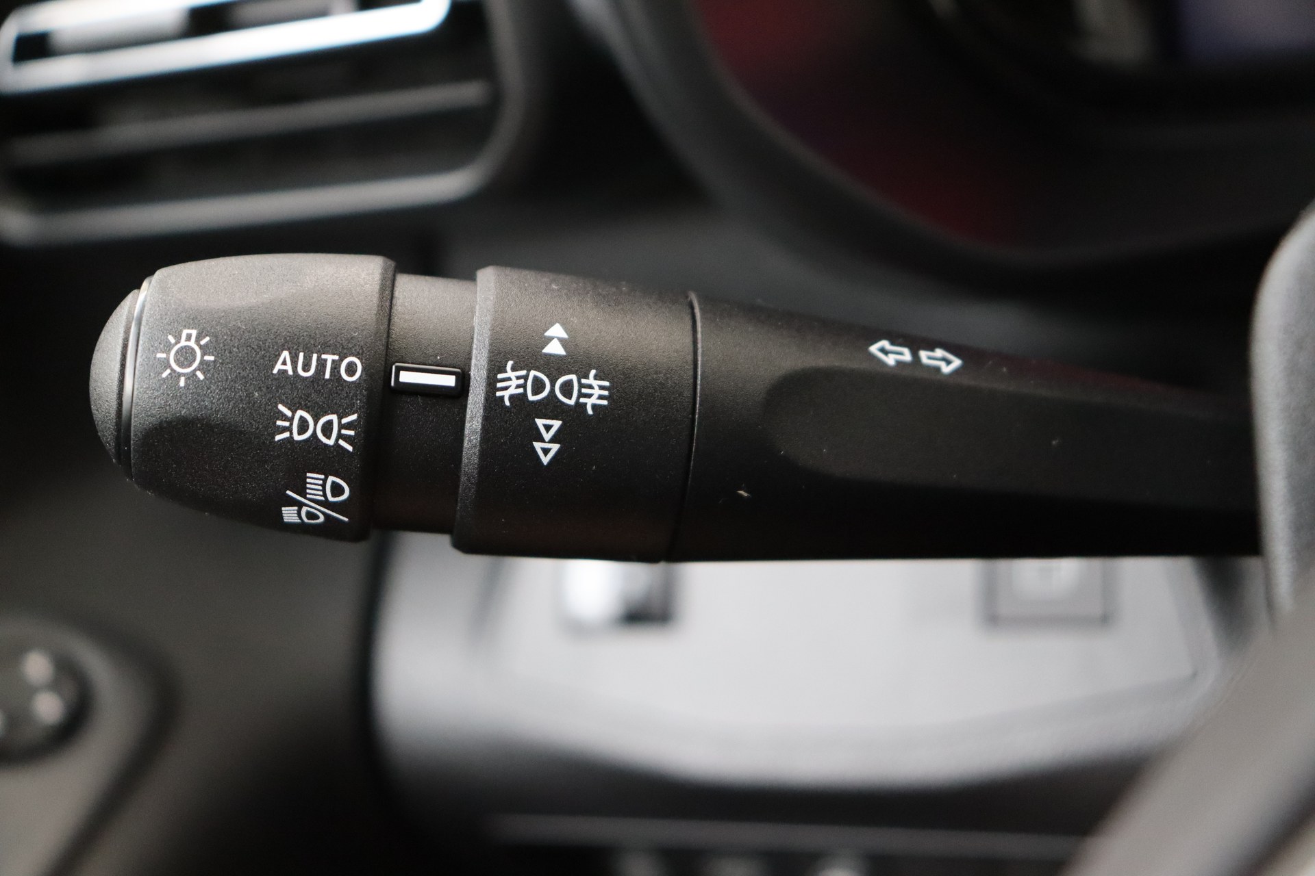 FIAT DOBLO 1.5 BlueHDI 130hp AT8 Combi LWB M1 Feel