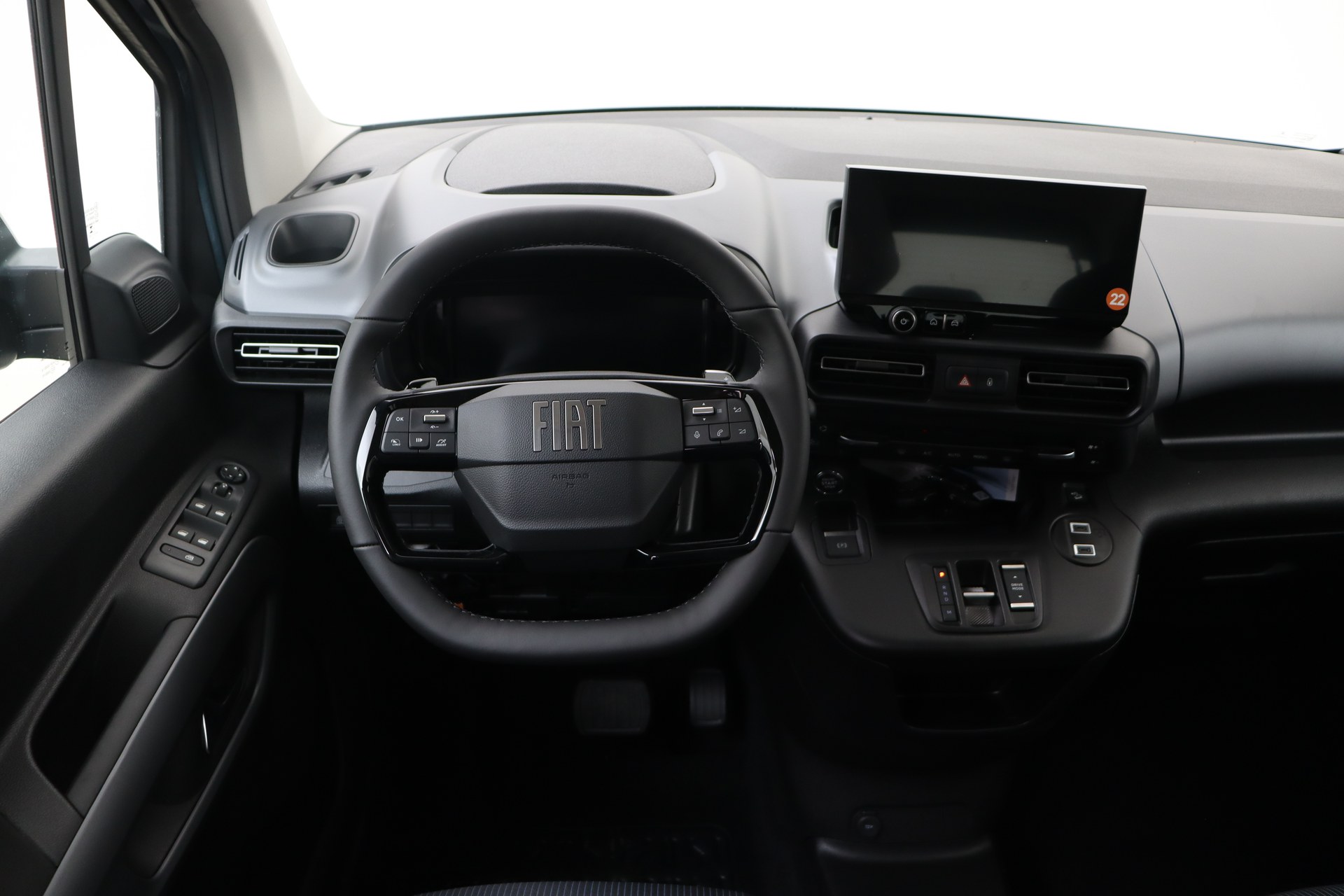 FIAT DOBLO 1.5 BlueHDI 130hp AT8 Combi LWB M1 Feel