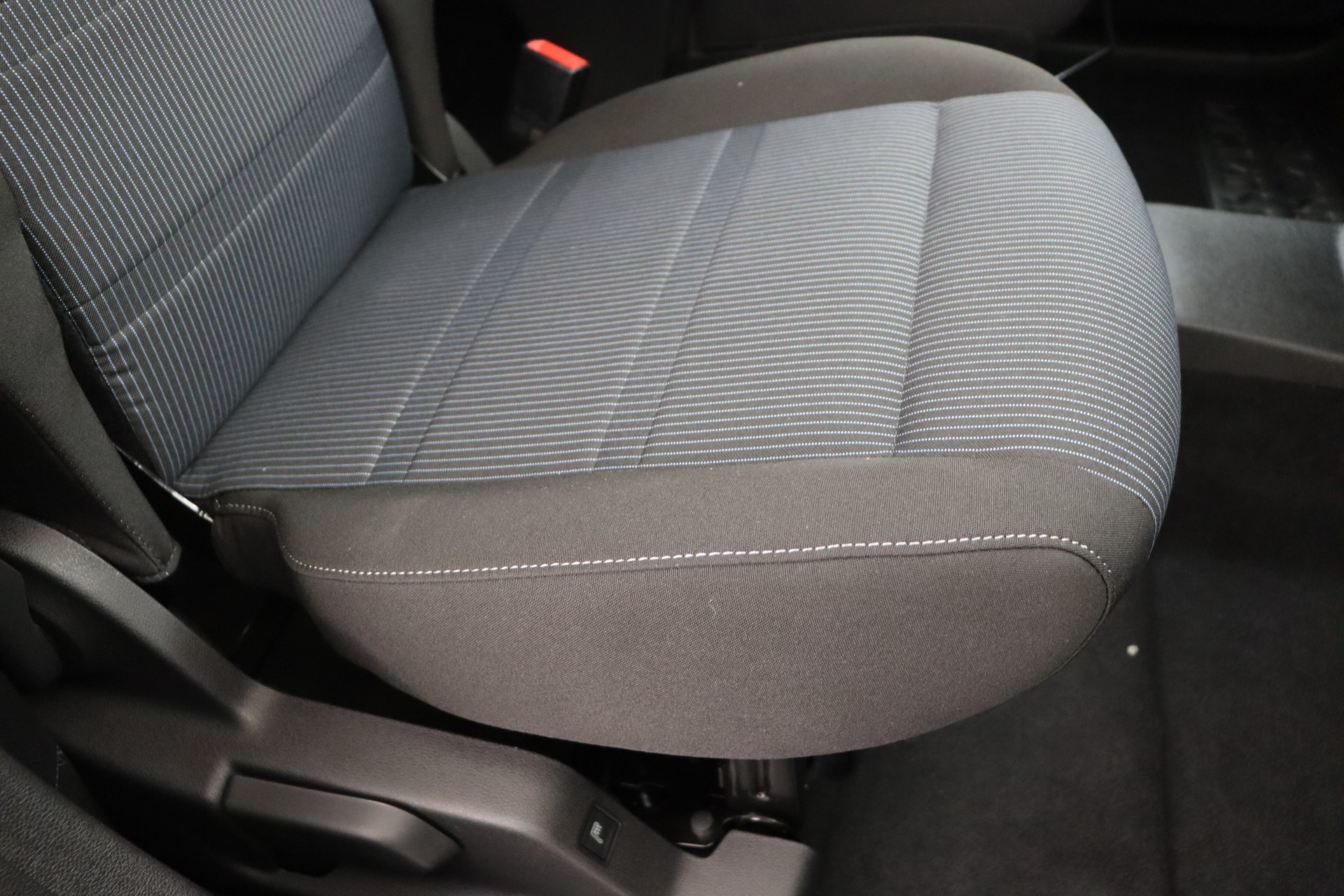 FIAT DOBLO 1.5 BlueHDI 130hp AT8 Combi LWB M1 Feel