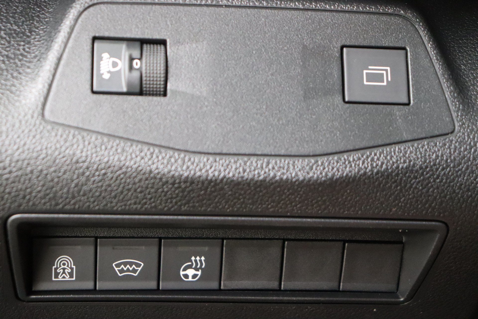 FIAT DOBLO 1.5 BlueHDI 130hp AT8 Combi LWB M1 Feel