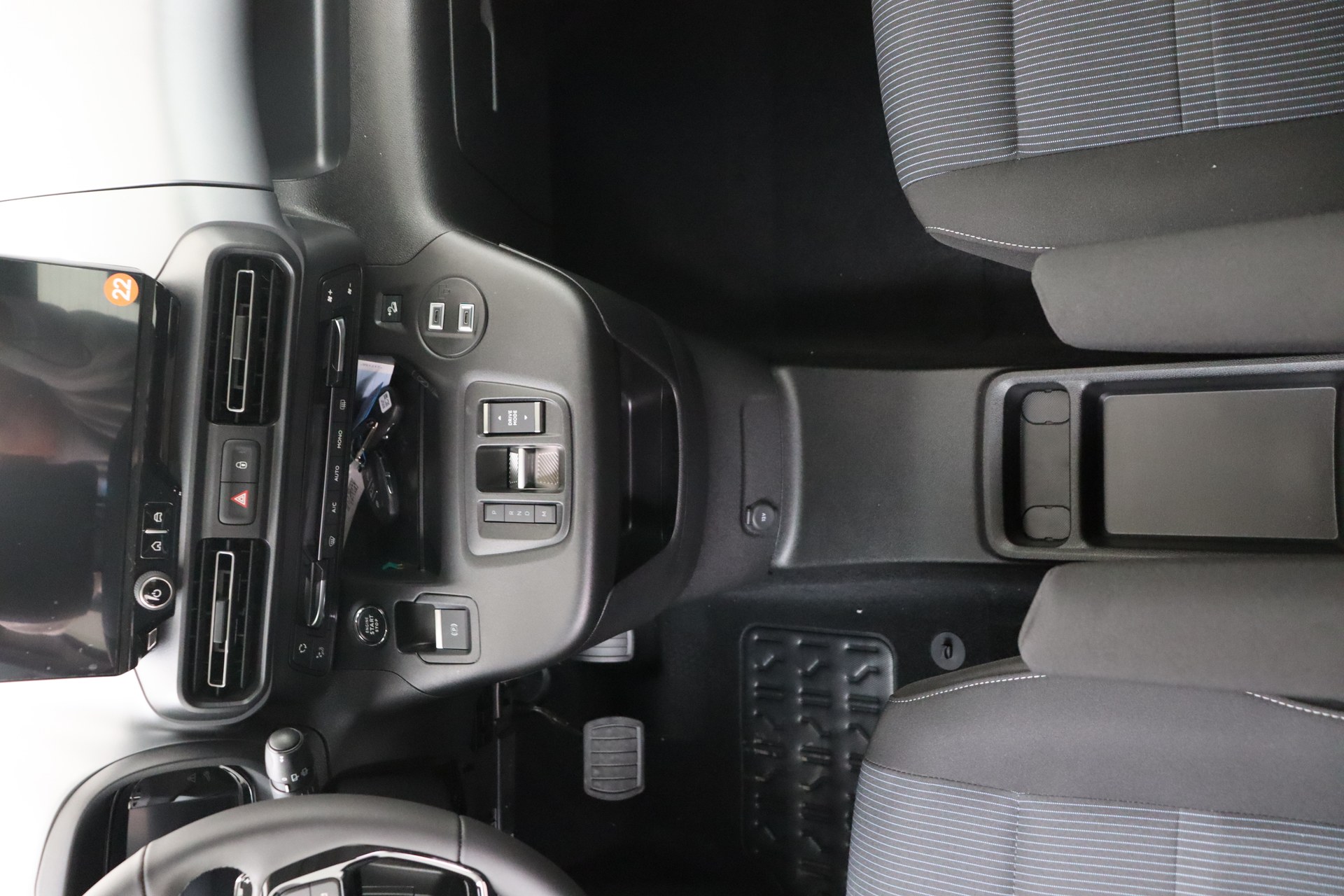 FIAT DOBLO 1.5 BlueHDI 130hp AT8 Combi LWB M1 Feel