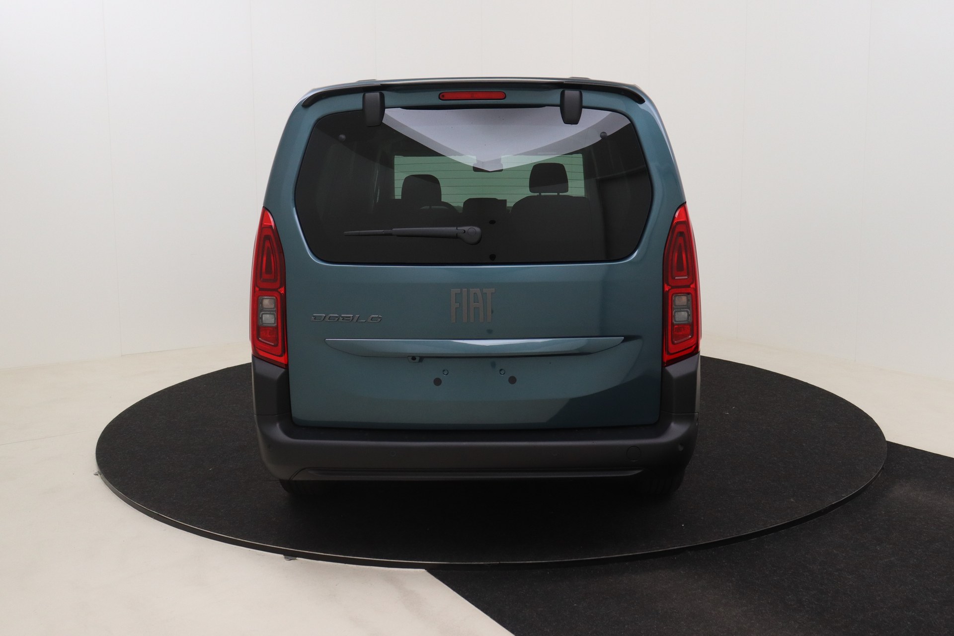 FIAT DOBLO 1.5 BlueHDI 130hp AT8 Combi LWB M1 Feel