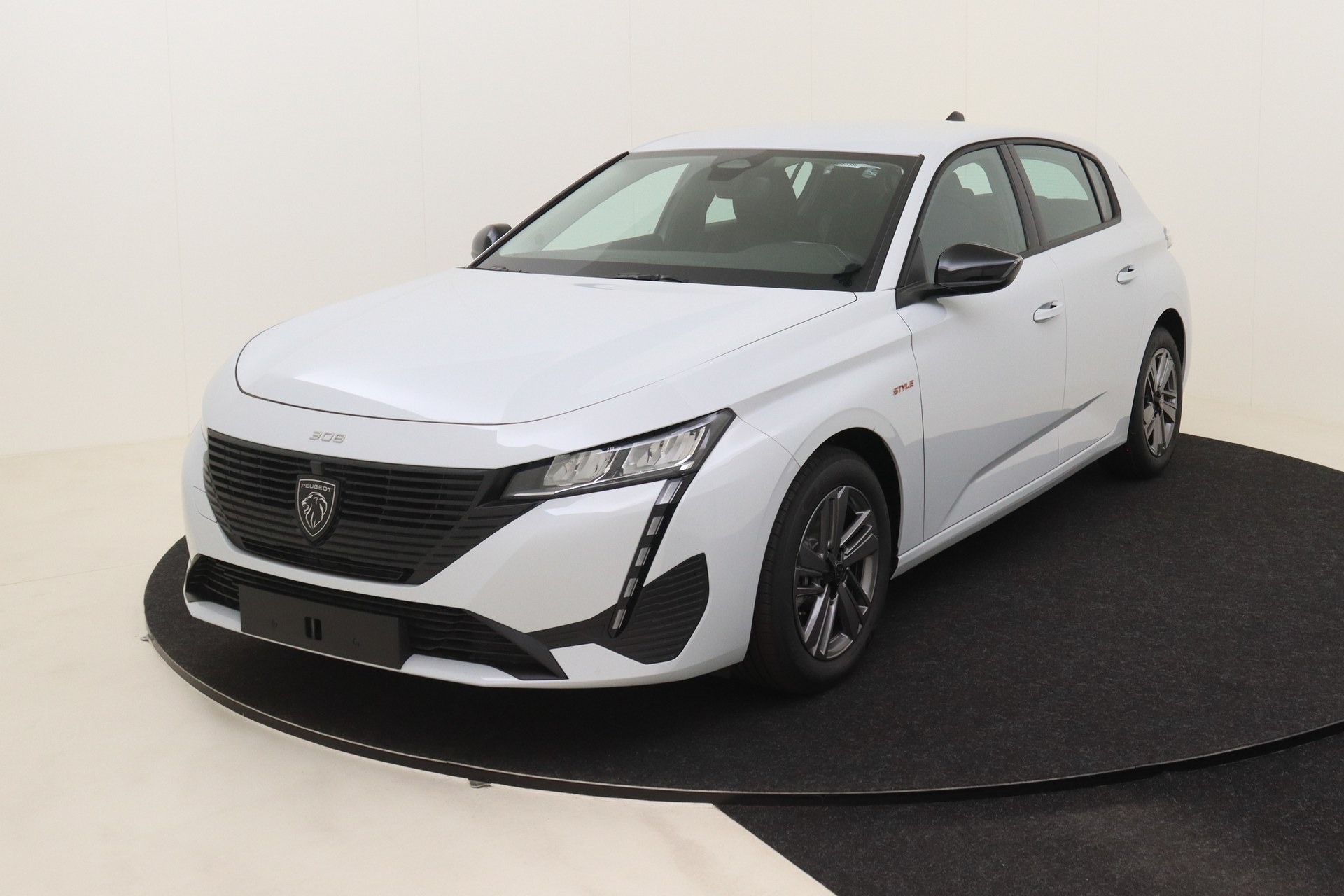 PEUGEOT 308 1.5 BlueHDI 130ch EAT8 Style