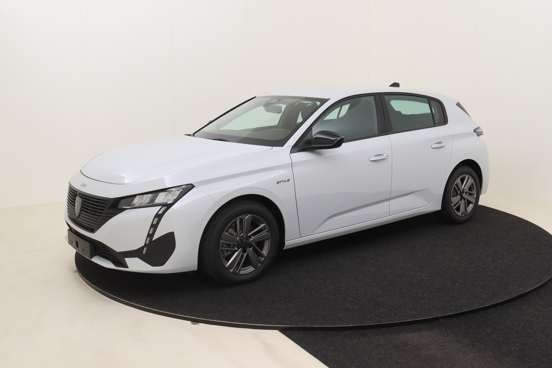 PEUGEOT 308 1.5 BlueHDI 130ch EAT8 Style