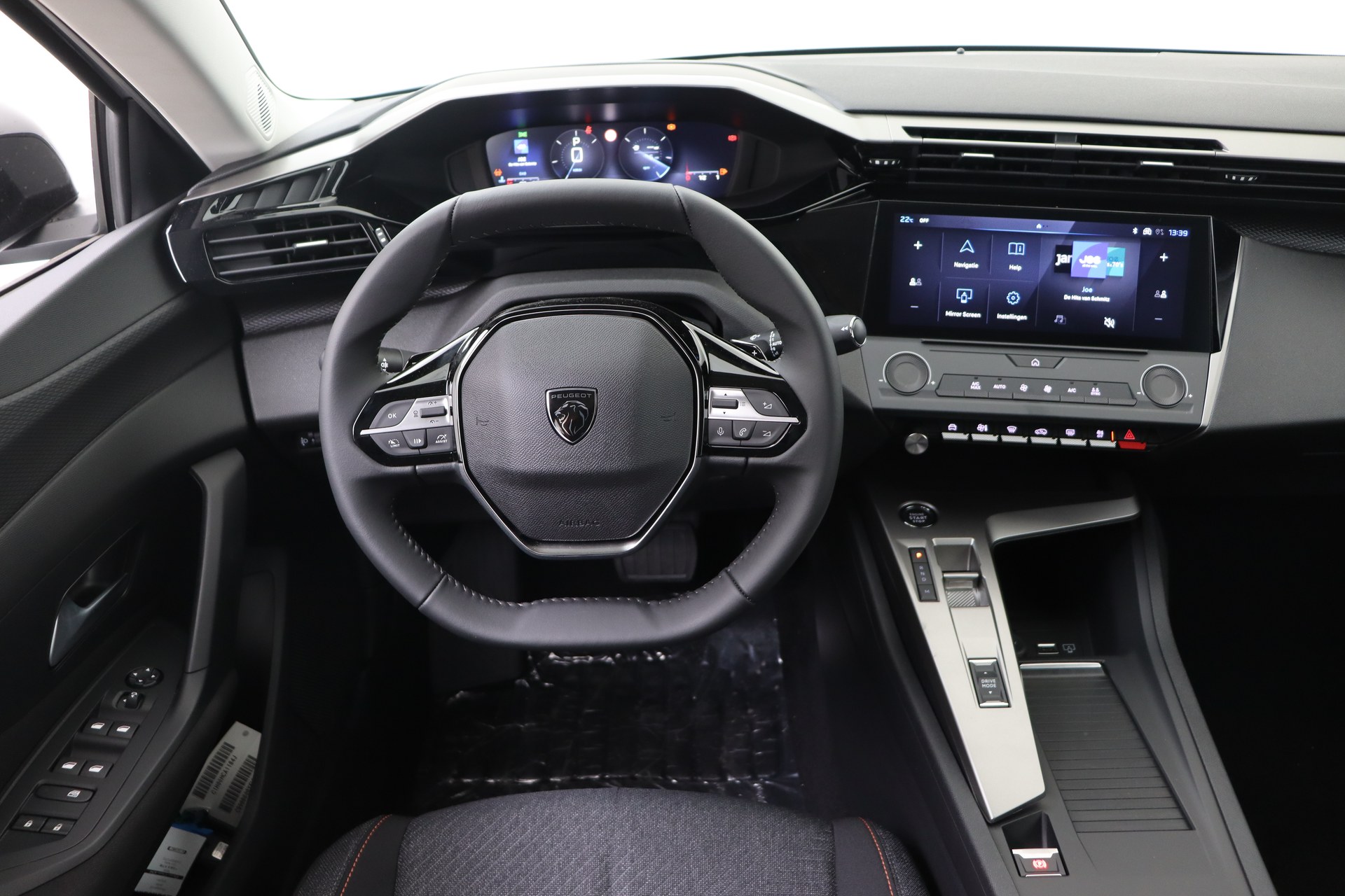 PEUGEOT 308 1.5 BlueHDI 130ch EAT8 Style