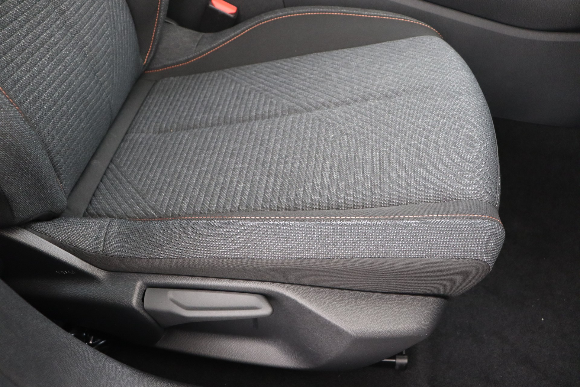 PEUGEOT 308 1.5 BlueHDI 130ch EAT8 Style