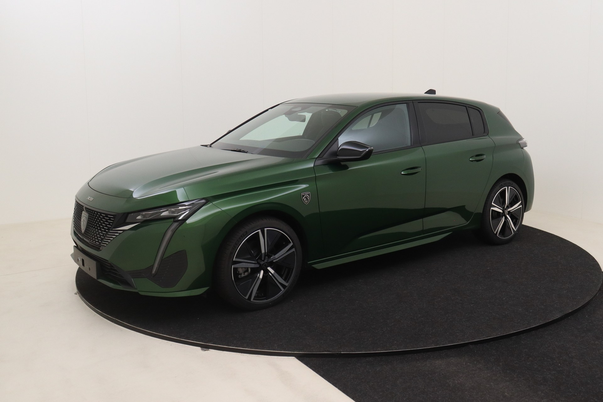 PEUGEOT 308 1.5 BlueHDI 130ch EAT8 GT