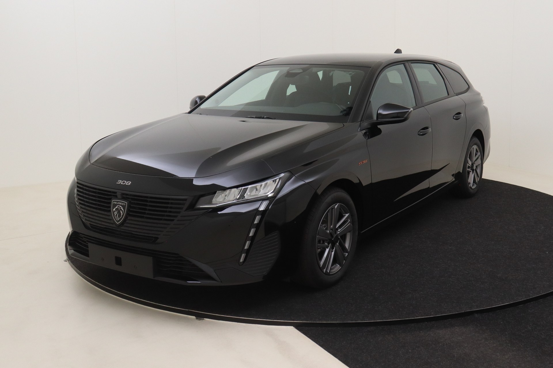 PEUGEOT 308 SW 1.5 BlueHDI 130ch EAT8 Style