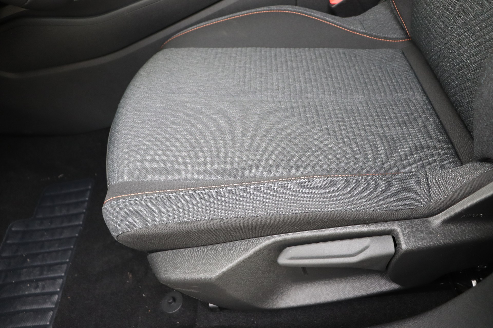 PEUGEOT 308 SW 1.5 BlueHDI 130ch EAT8 Style