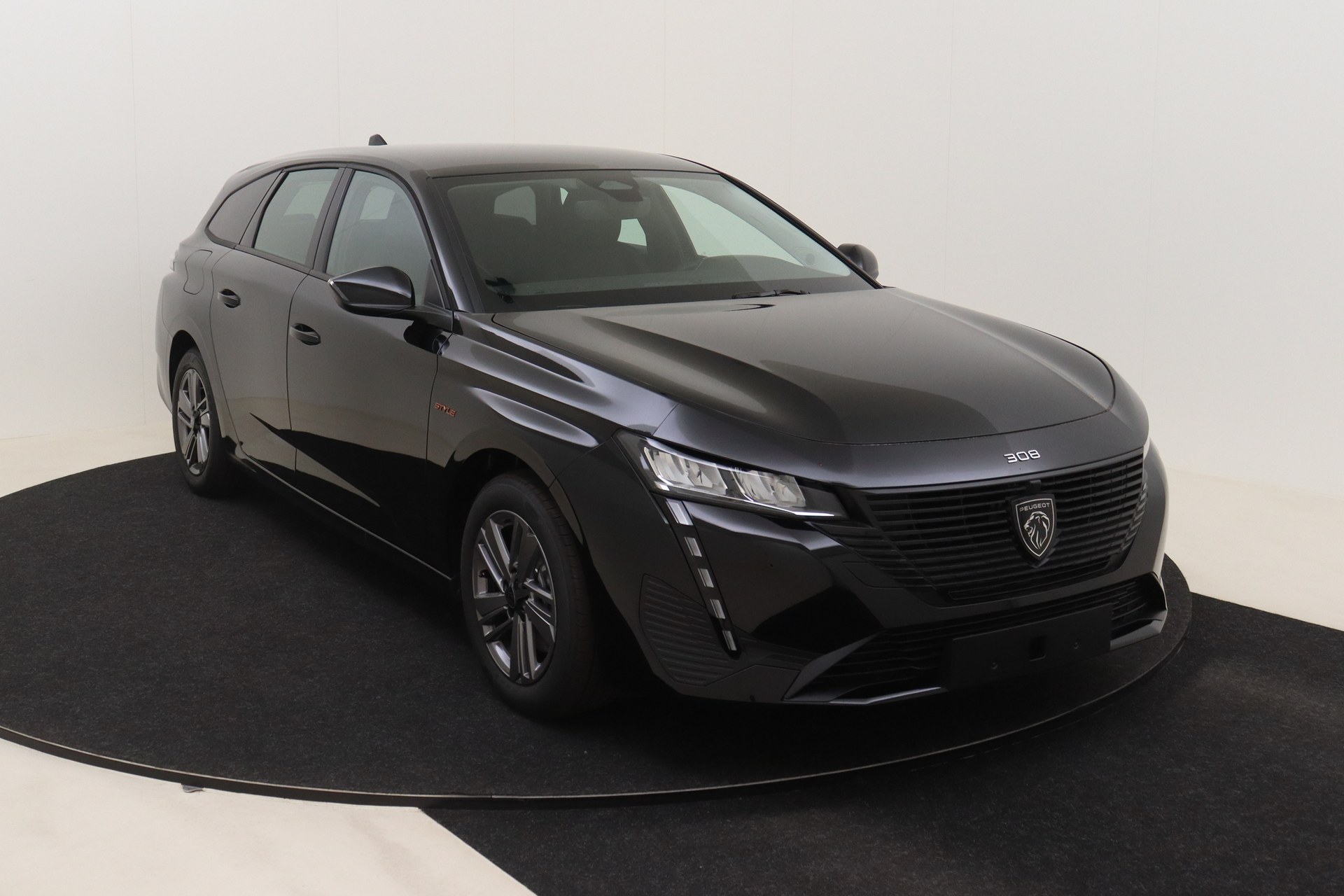 PEUGEOT 308 SW 1.5 BlueHDI 130ch EAT8 Style