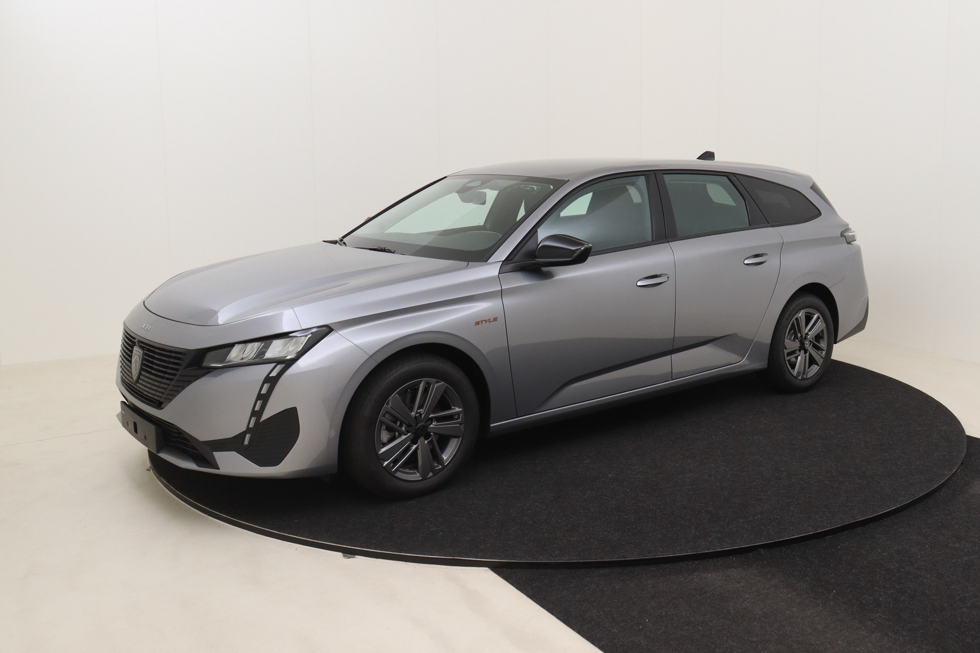 PEUGEOT 308 SW 1.5 BlueHDI 130ch EAT8 Style