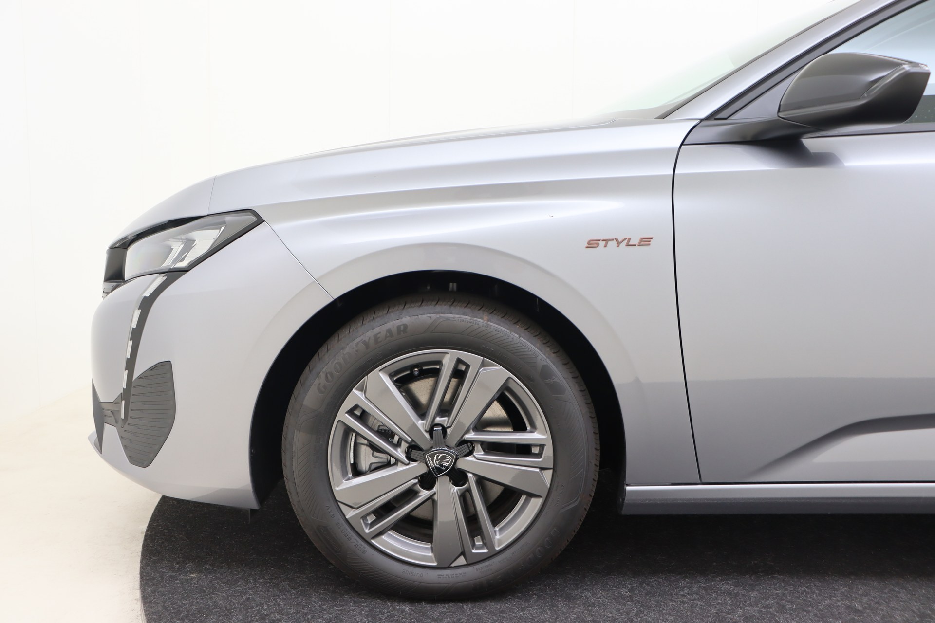 PEUGEOT 308 SW 1.5 BlueHDI 130ch EAT8 Style