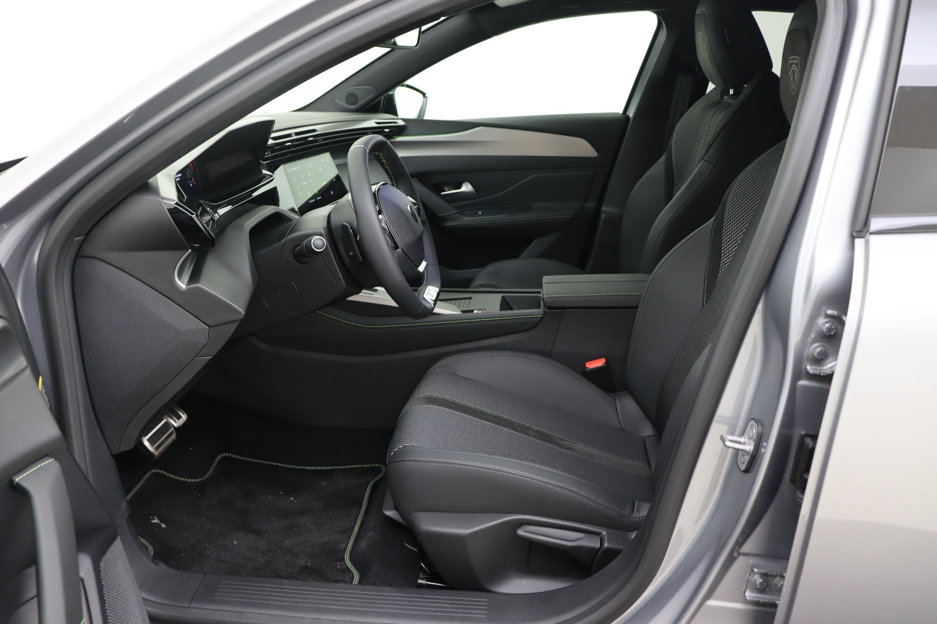 PEUGEOT 308 SW 1.2 Hybrid 145 e-DCS6 GT