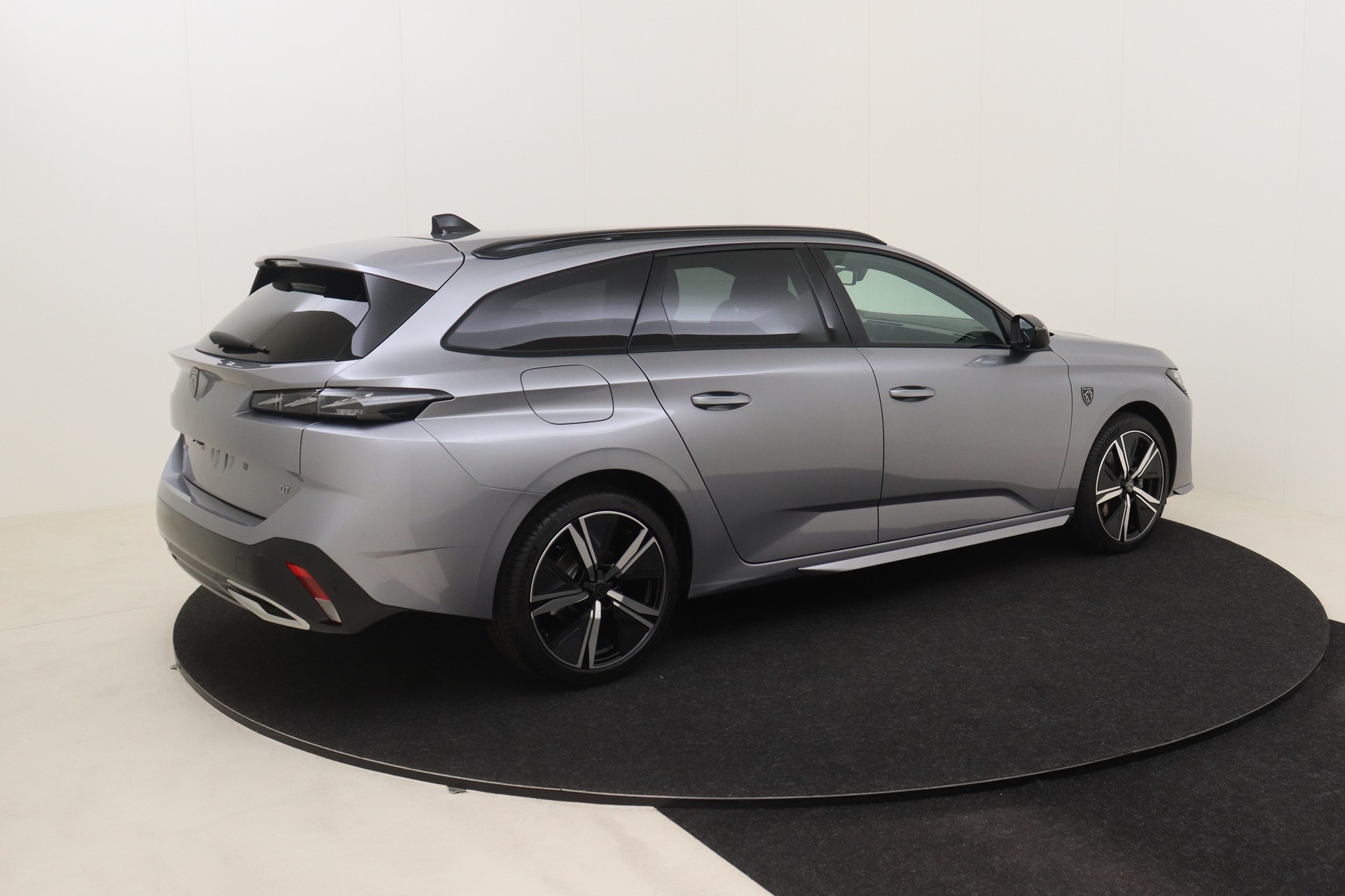 PEUGEOT 308 SW 1.2 Hybrid 145 e-DCS6 GT