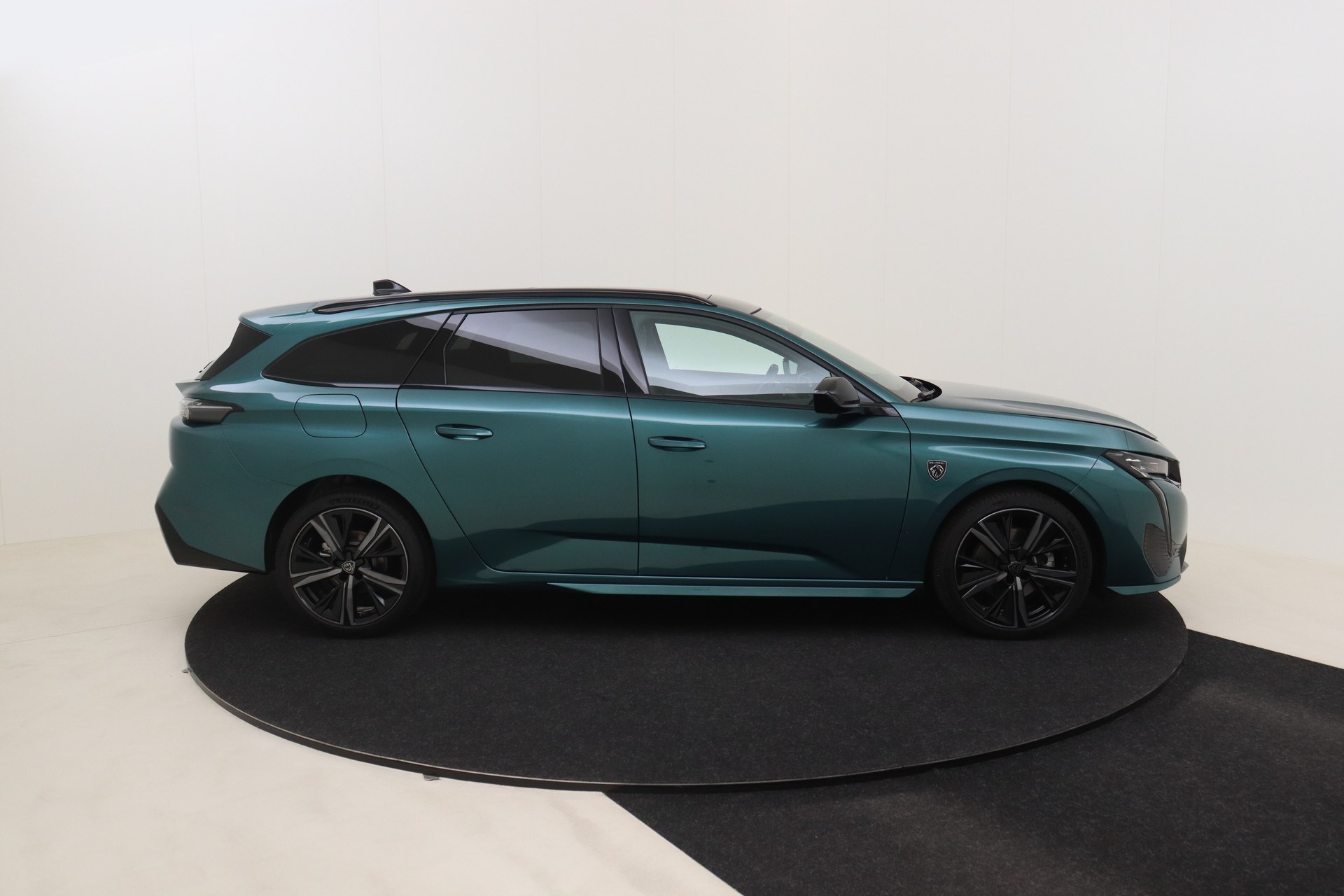 PEUGEOT 308 SW 1.5 BlueHDI 130ch EAT8 GT