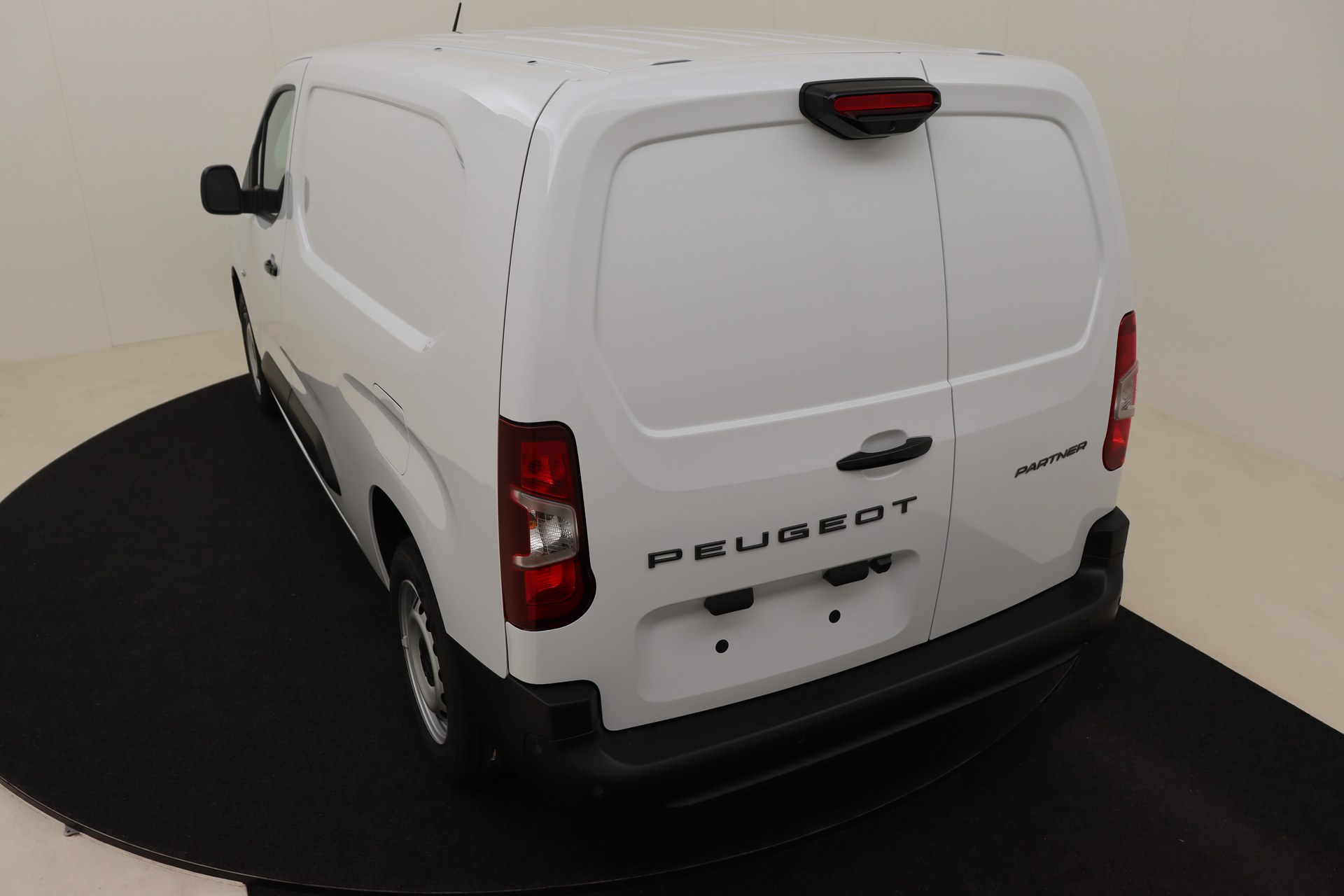 PEUGEOT PARTNER 1.5 BlueHDi 130ch S&S EAT8 Long Heavy