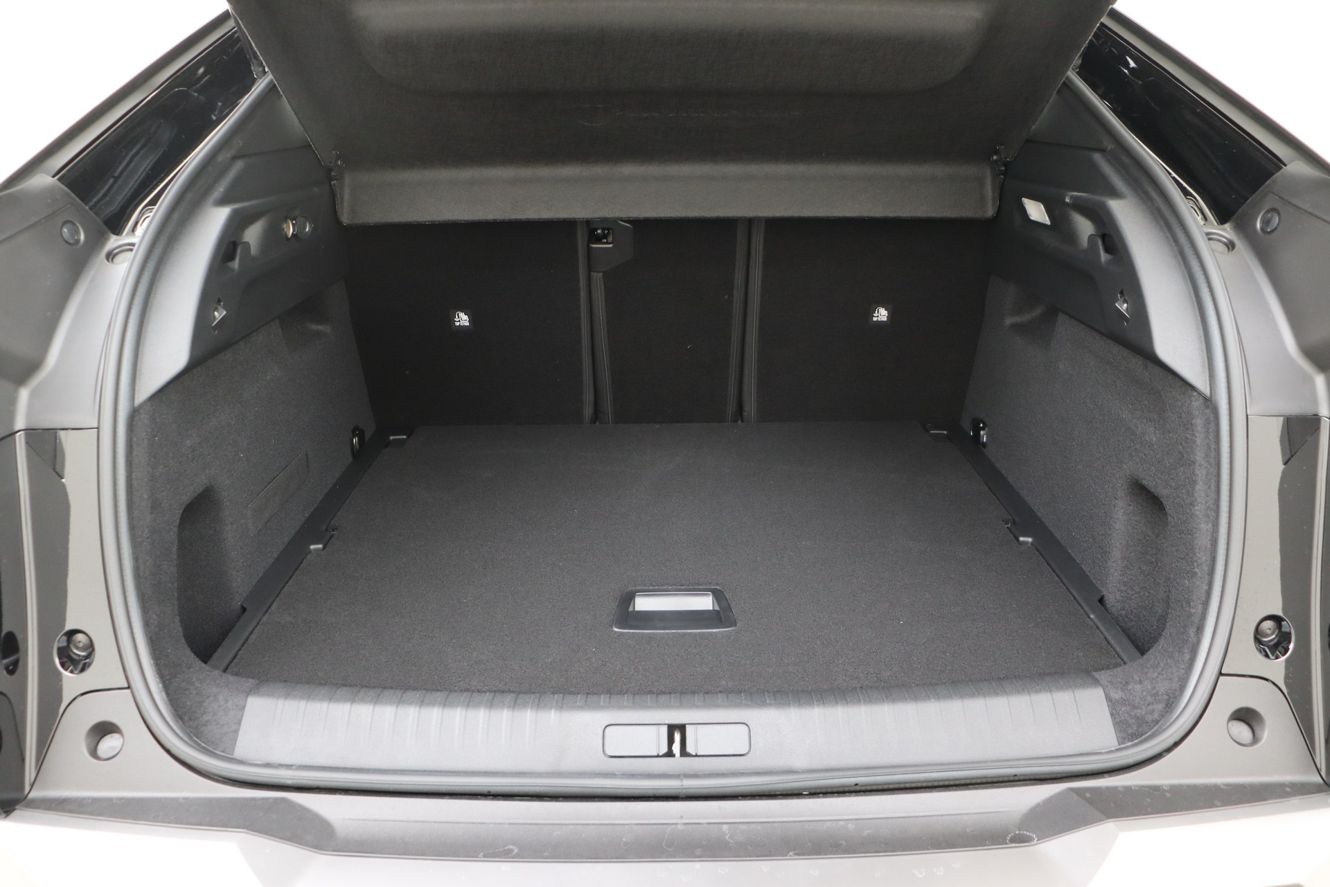 PEUGEOT 3008 Hybrid 145ch e-DSC6 Allure