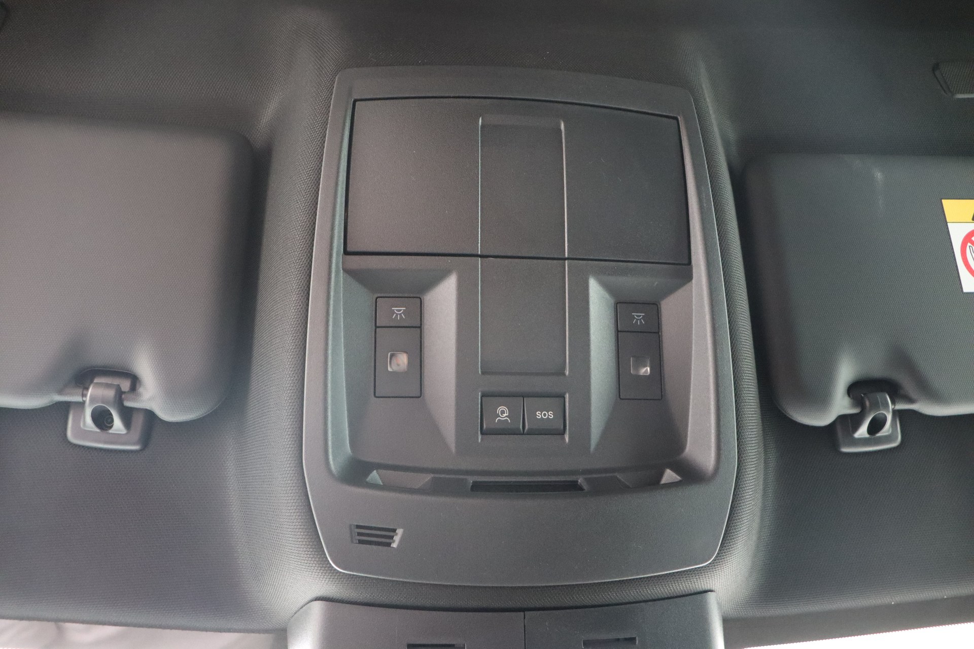PEUGEOT 3008 Hybrid 145ch e-DSC6 Allure