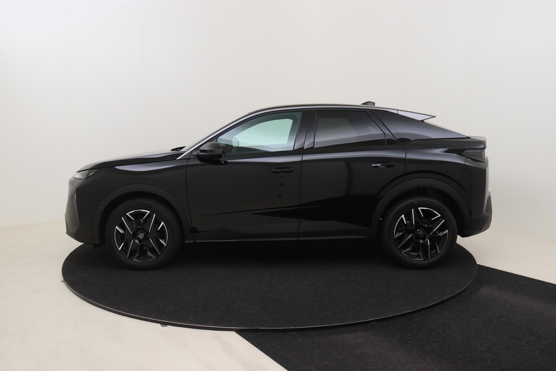 PEUGEOT 3008 Hybrid 145ch e-DSC6 Allure