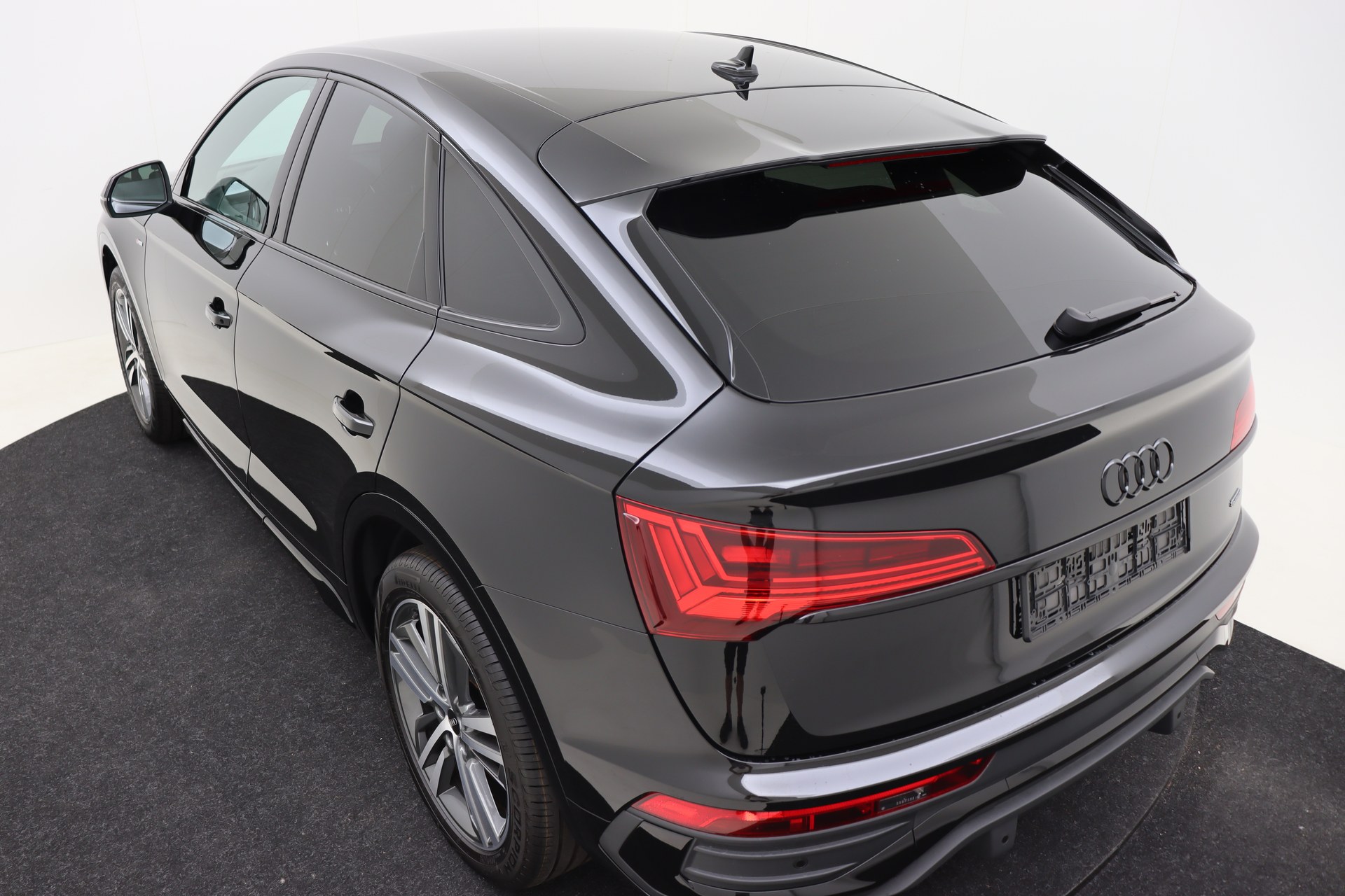 AUDI Q5 SPORTBACK 40TDi Stronic Quattro S Line