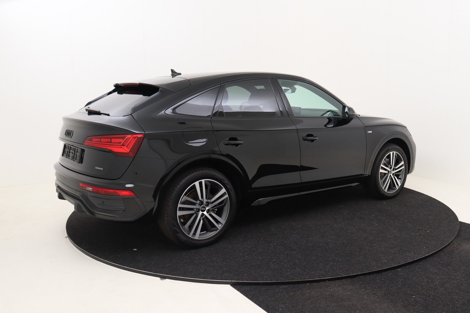 AUDI Q5 SPORTBACK 40TDi Stronic Quattro S Line