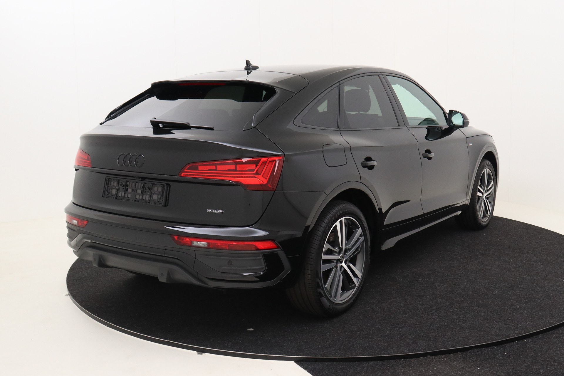 AUDI Q5 SPORTBACK 40TDi Stronic Quattro S Line